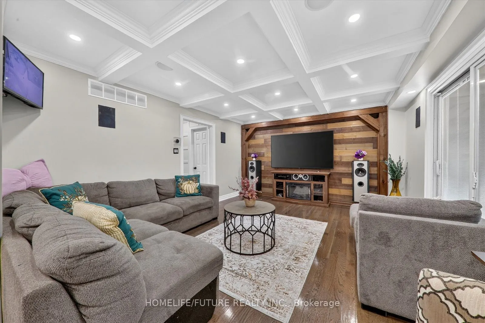 1569 Jaywin Circle