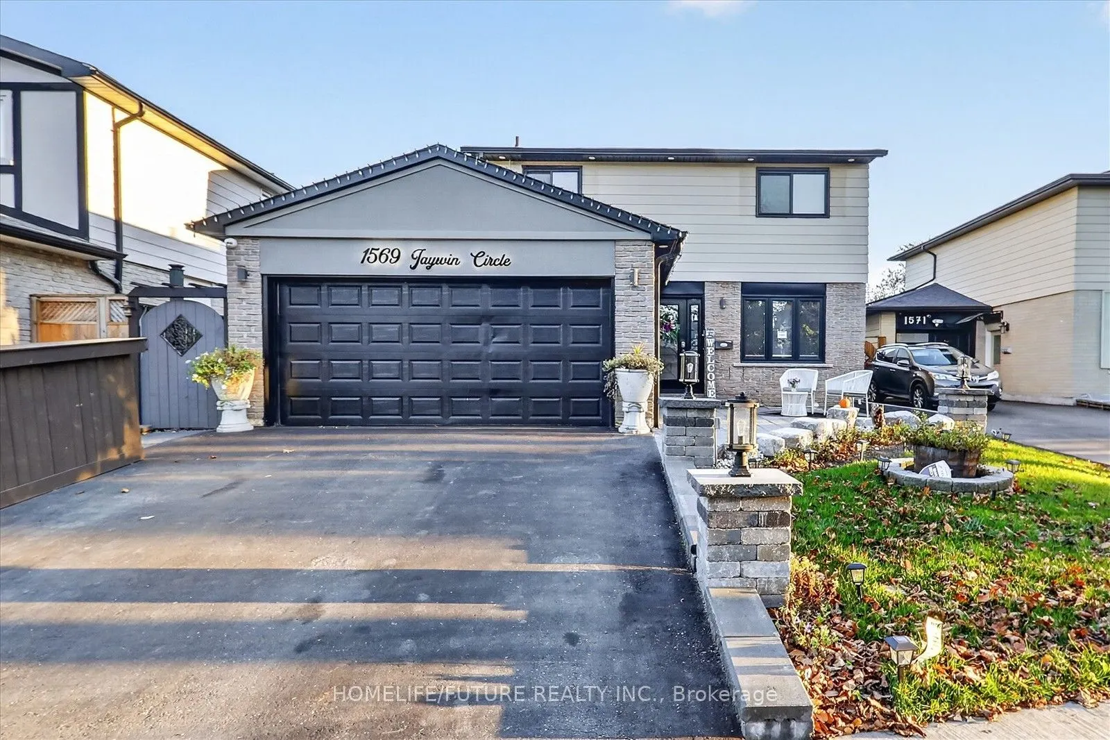 1569 Jaywin Circle