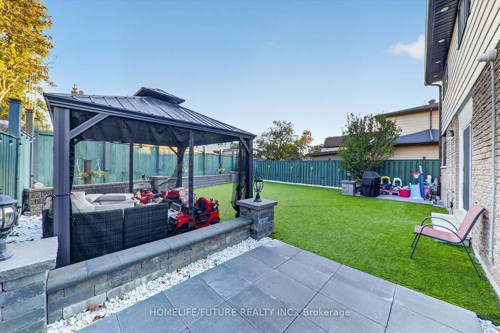 1569 Jaywin Circle