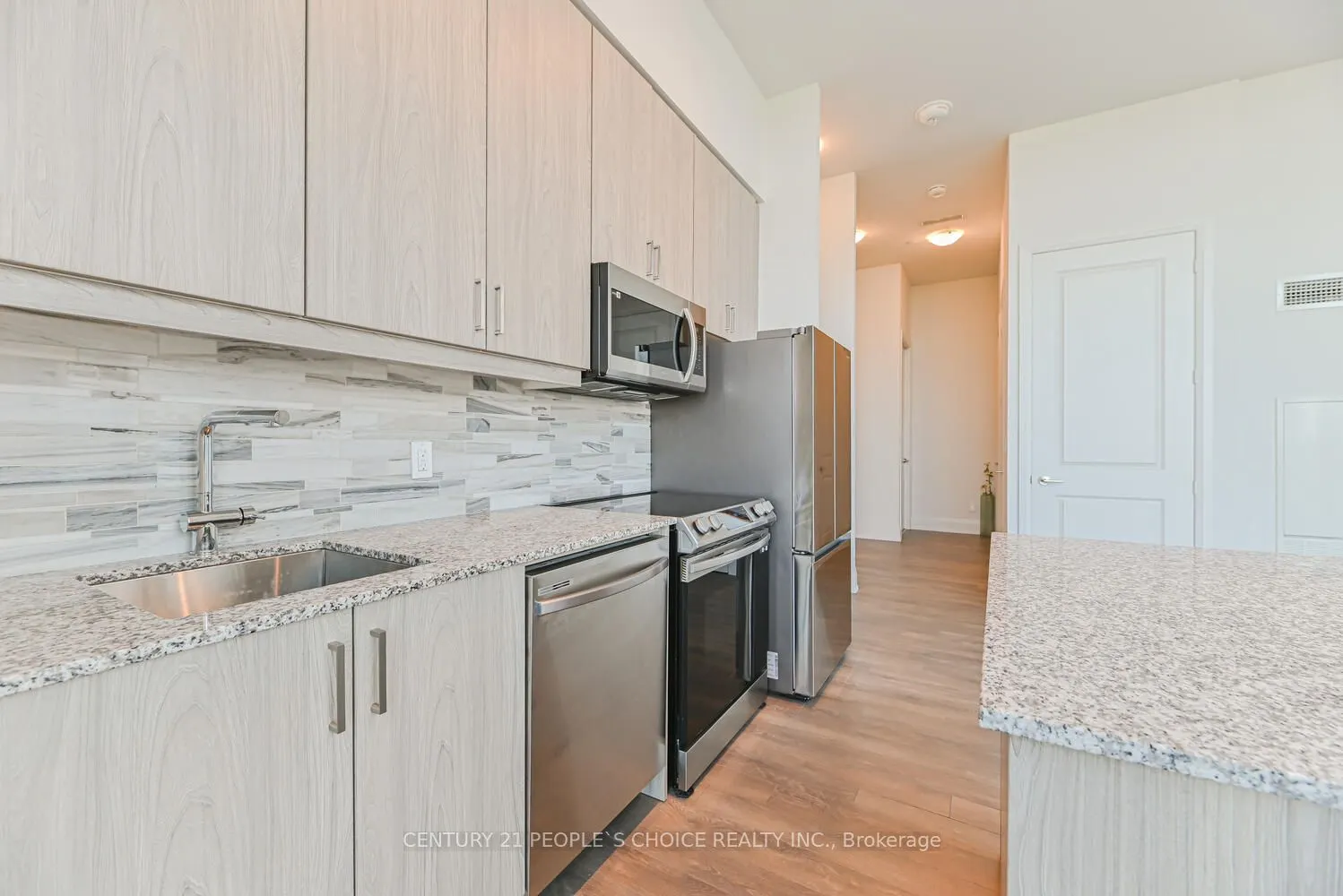 20 Meadowglen Place S #2901