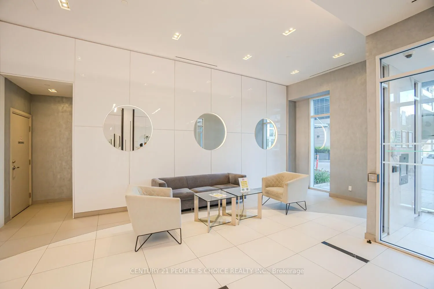 20 Meadowglen Place S #2901