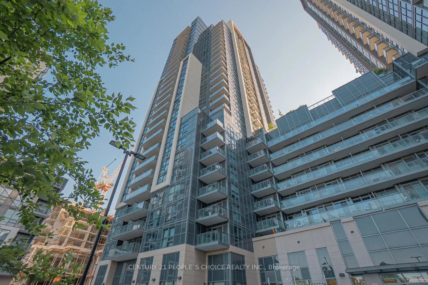 20 Meadowglen Place S #2901