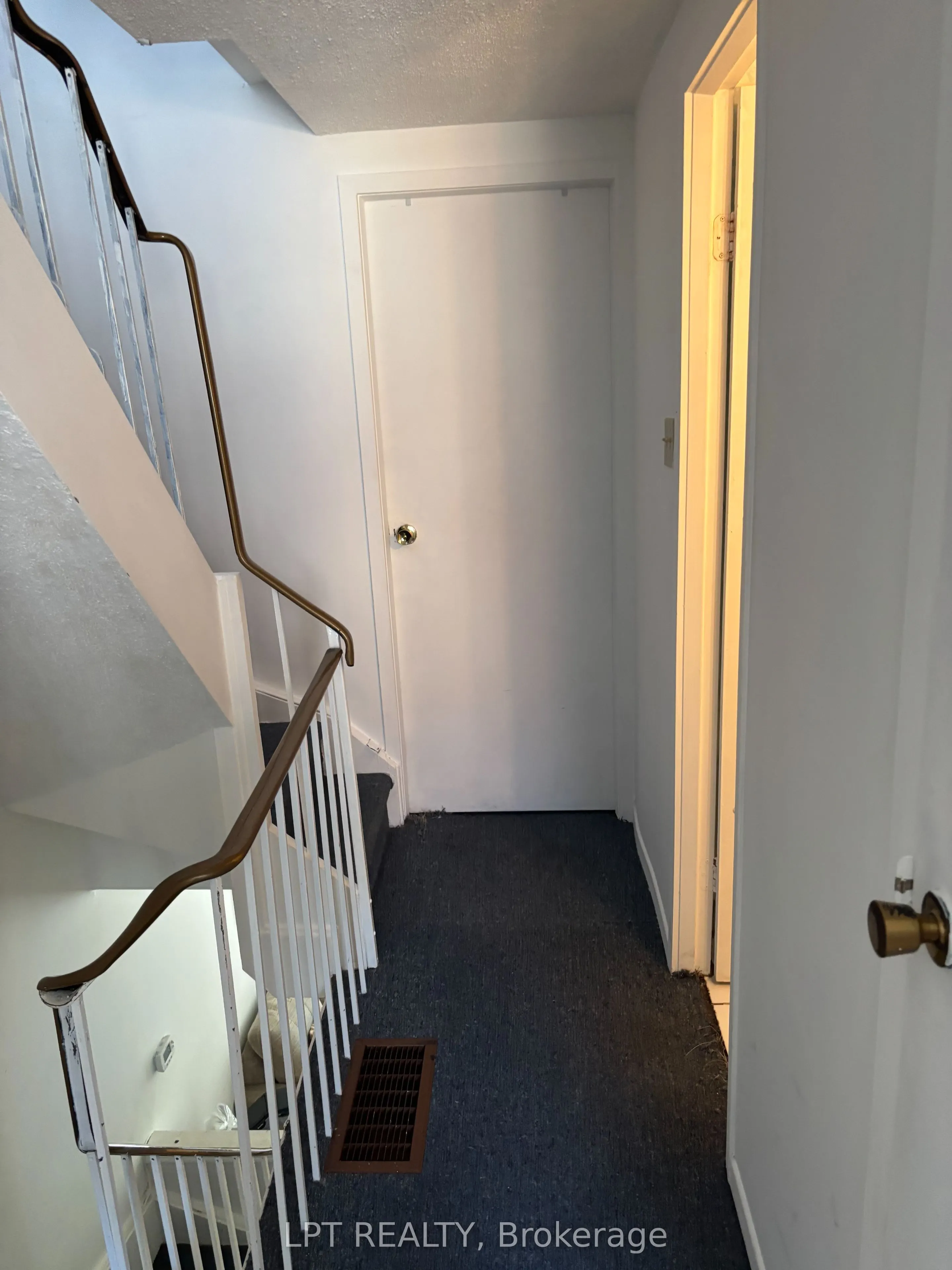 275 Broadview Avenue #167