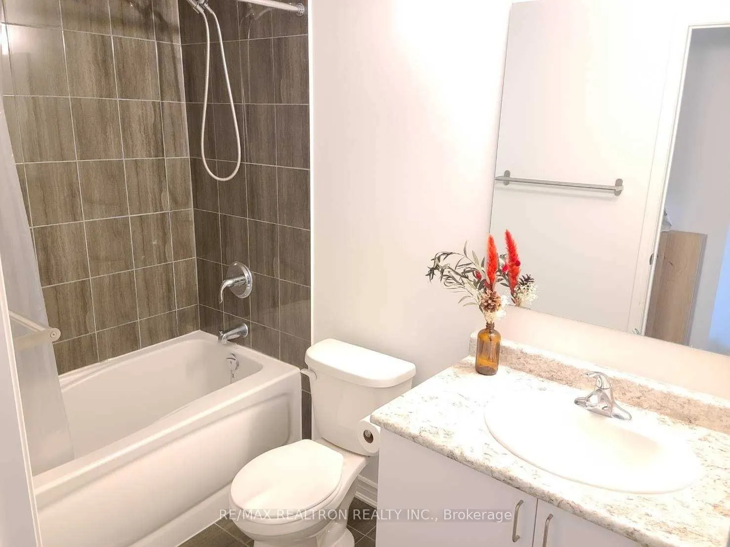 1 Falaise Road #608