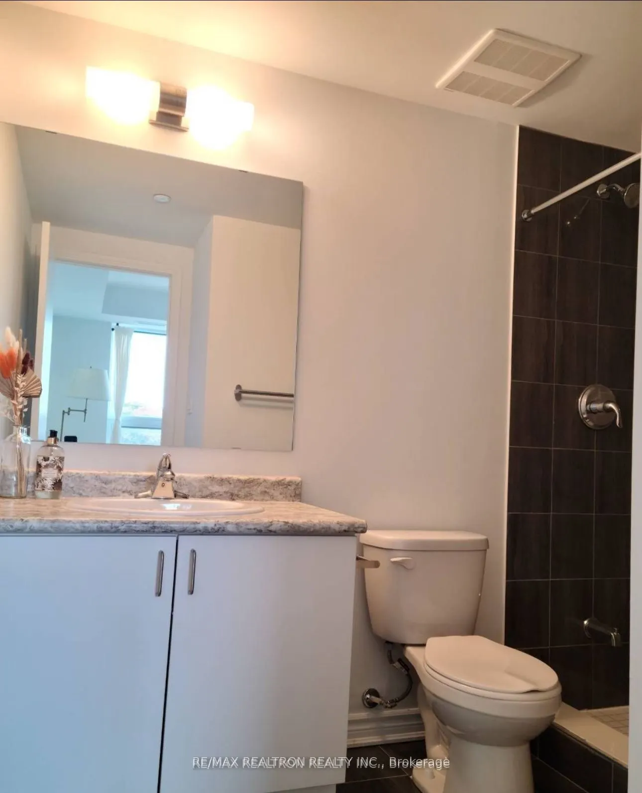 1 Falaise Road #608