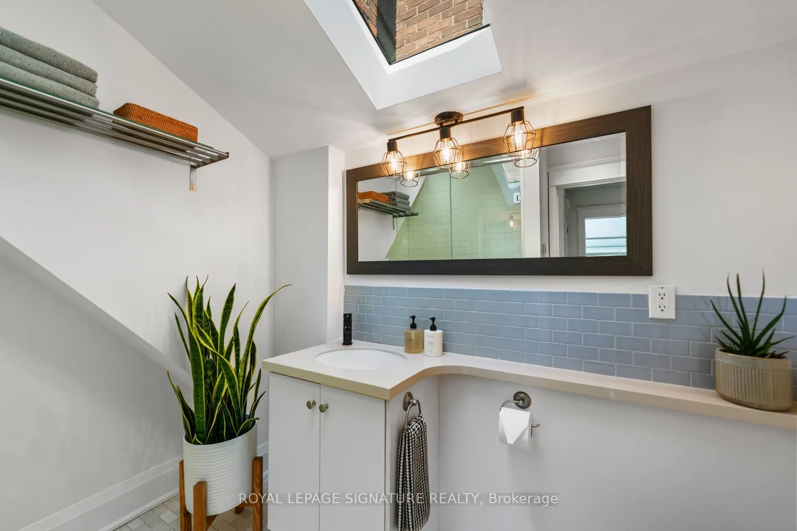 36 Duart Park Road