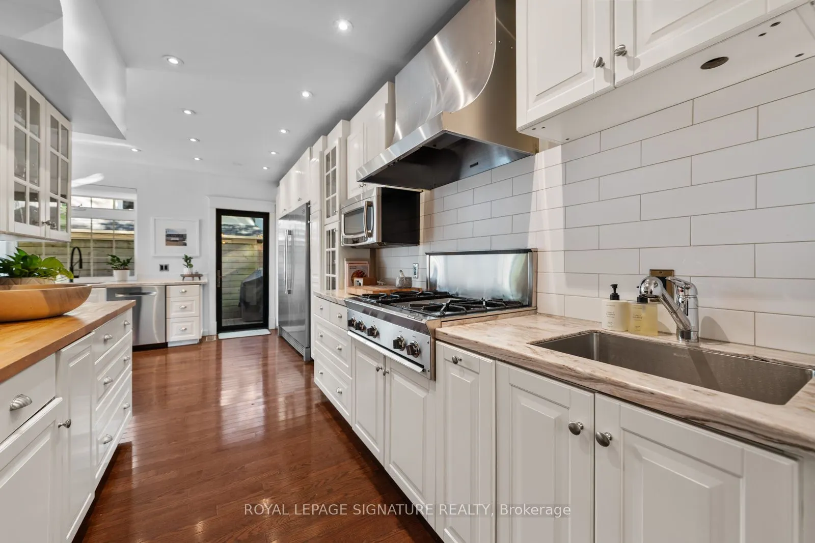 36 Duart Park Road