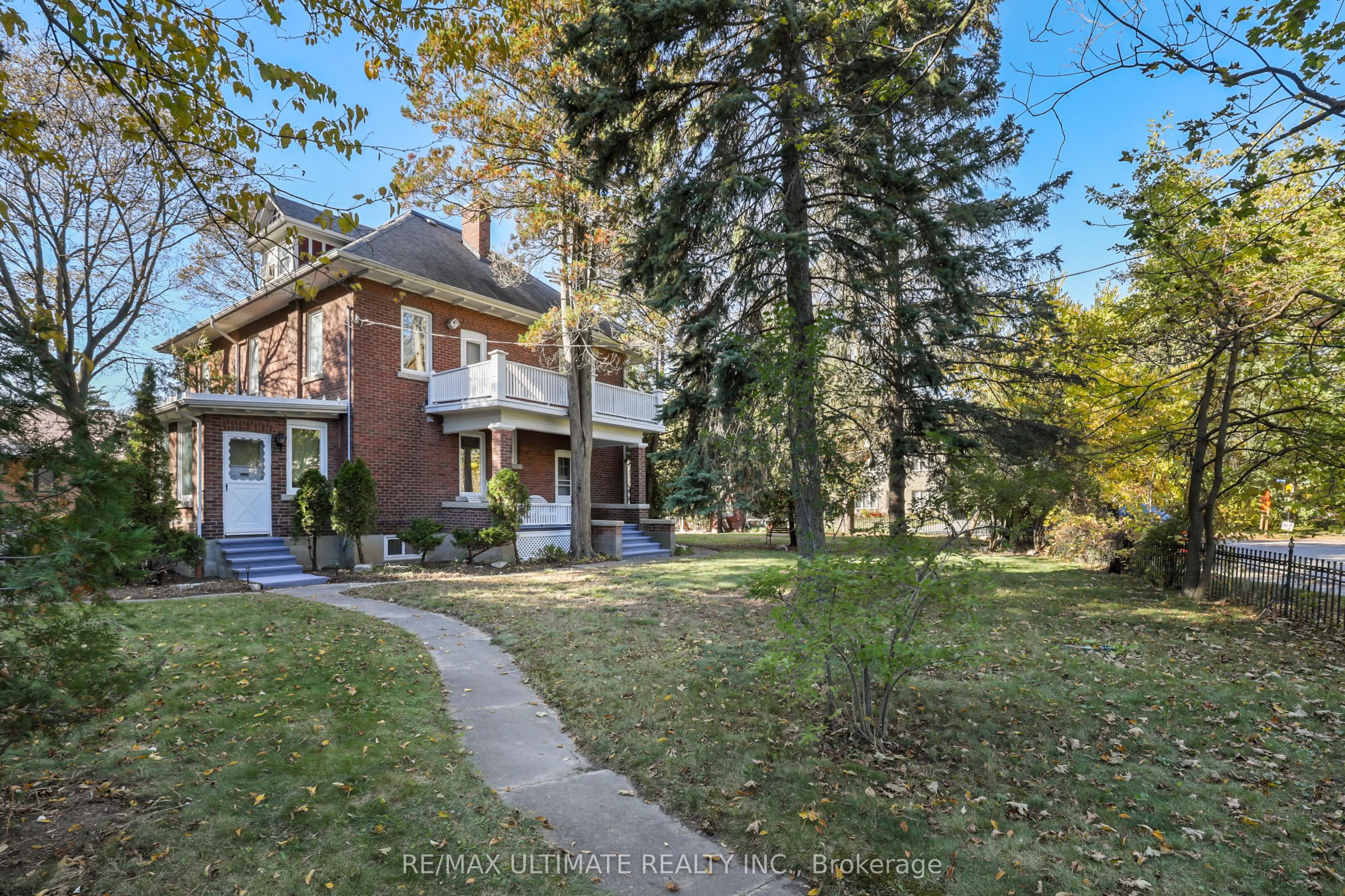 456 Manse Road