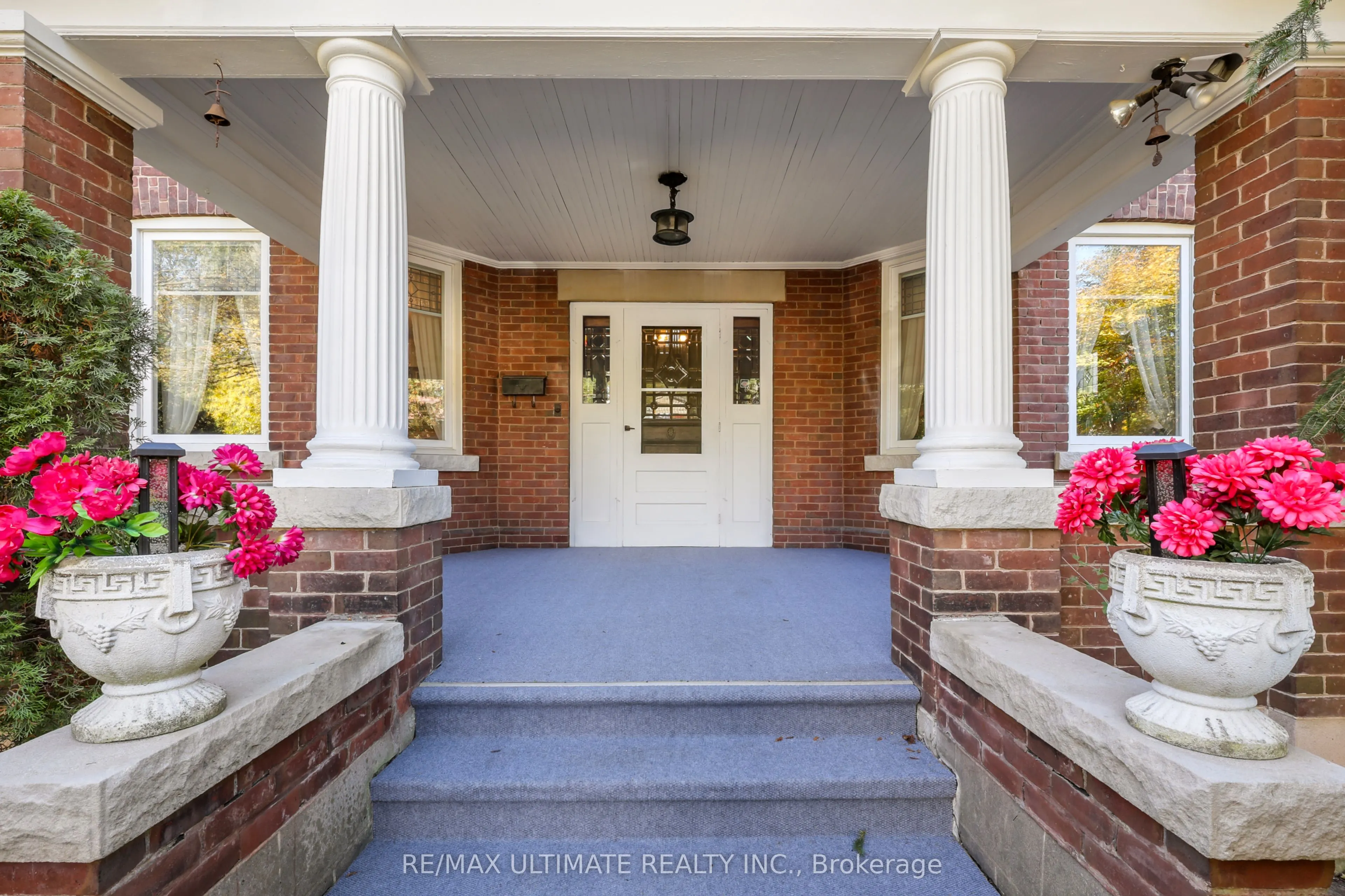 456 Manse Road