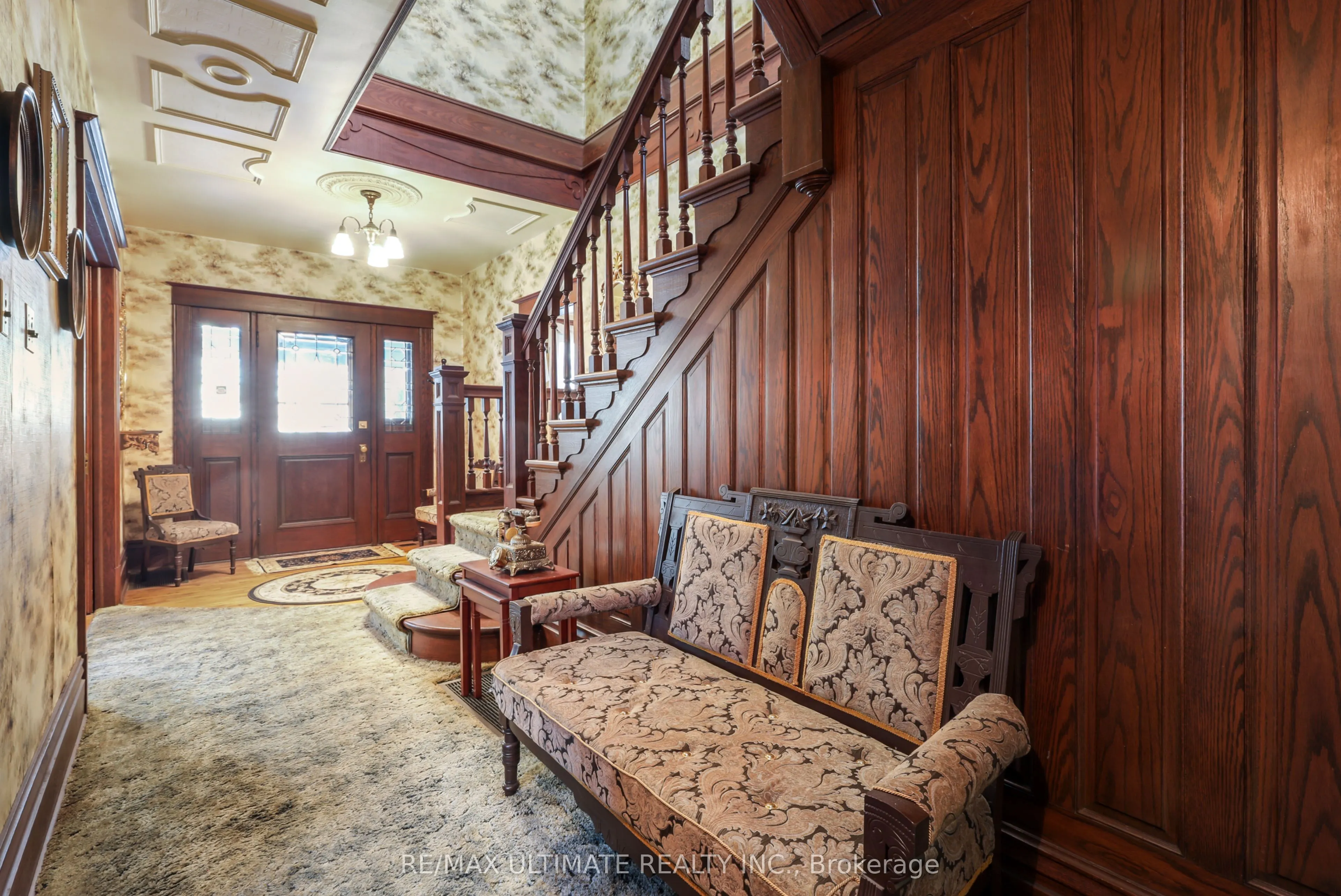 456 Manse Road