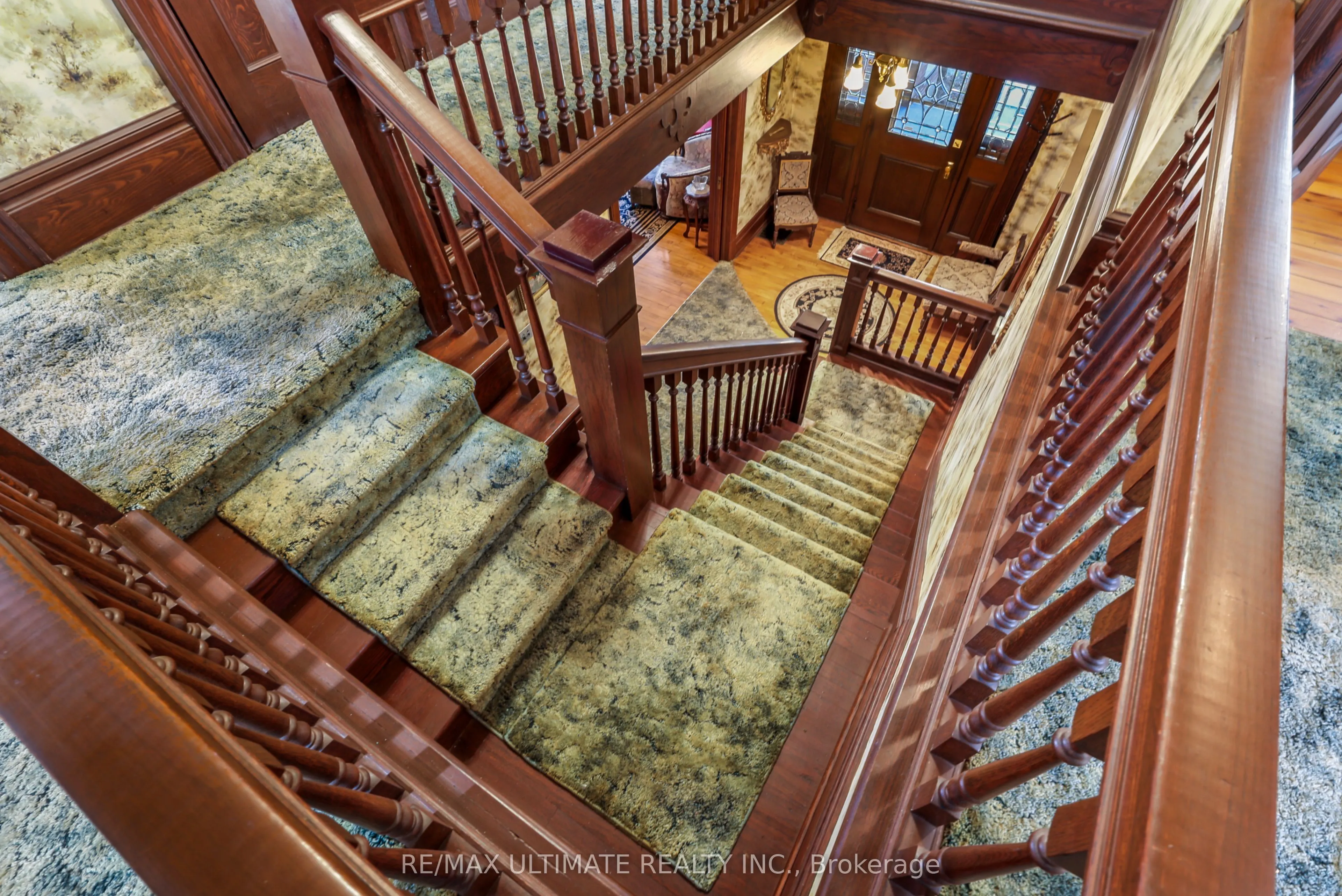 456 Manse Road