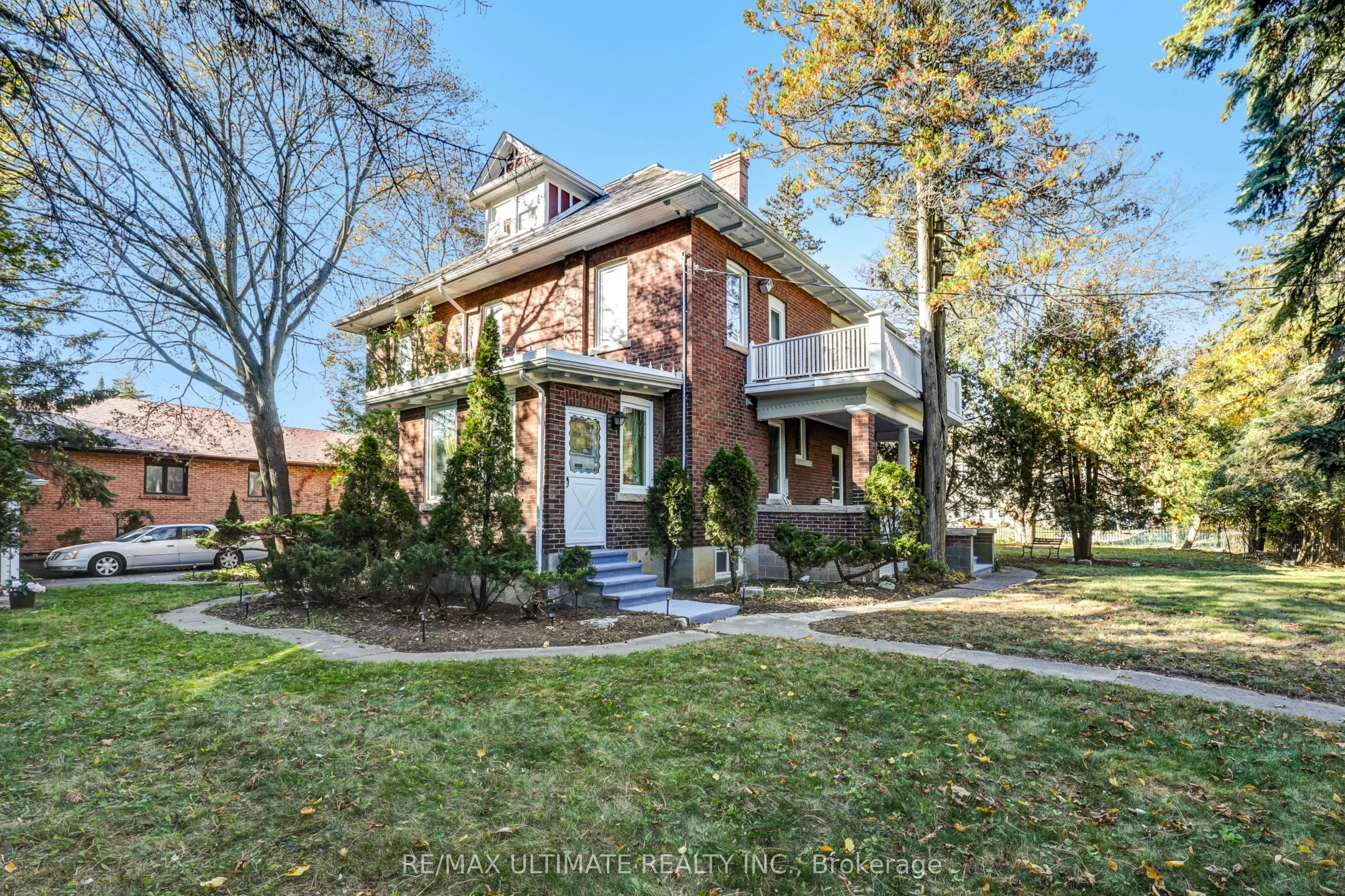 456 Manse Road
