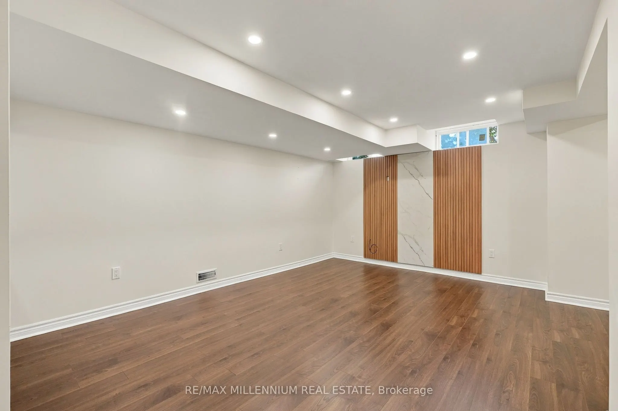 2557 Canadian Street