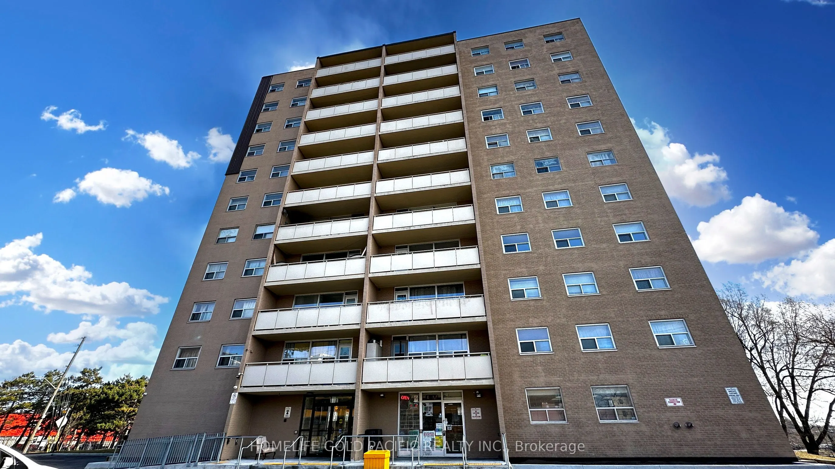 207 Galloway Road #403