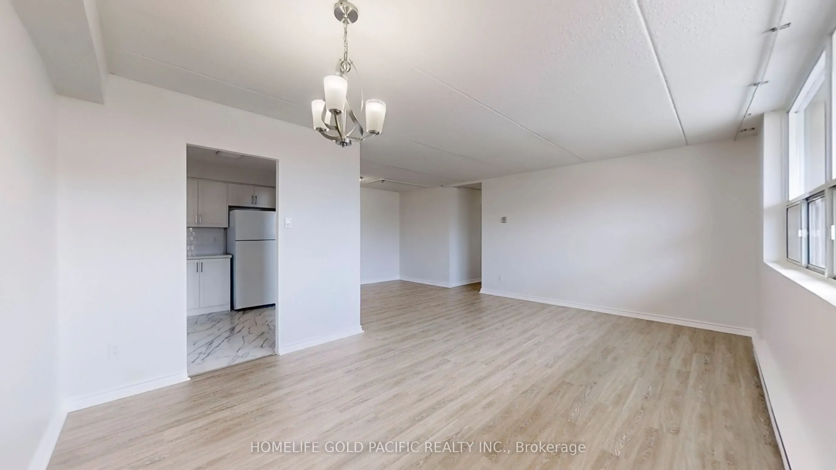 207 Galloway Road #403