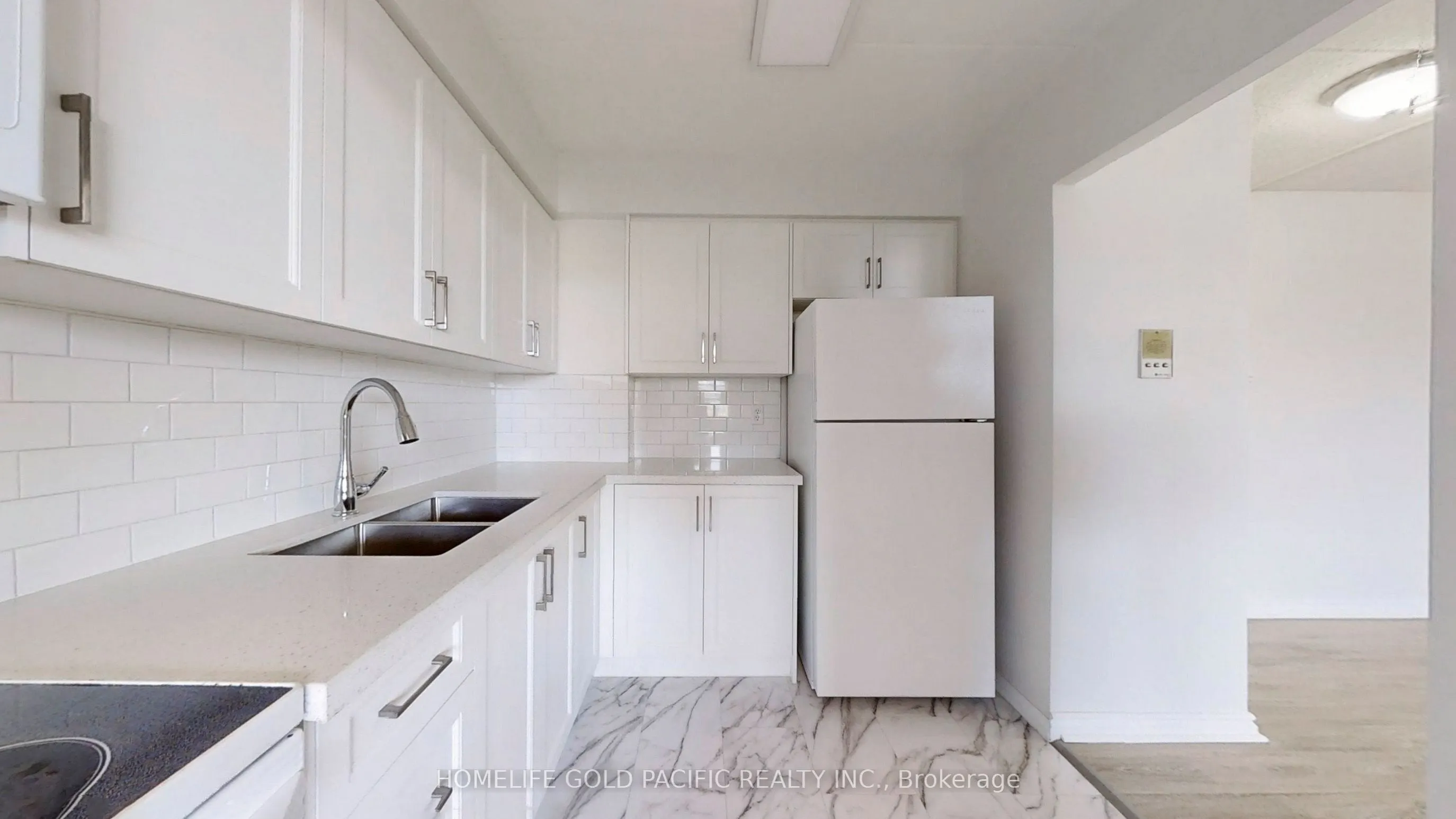 207 Galloway Road #403