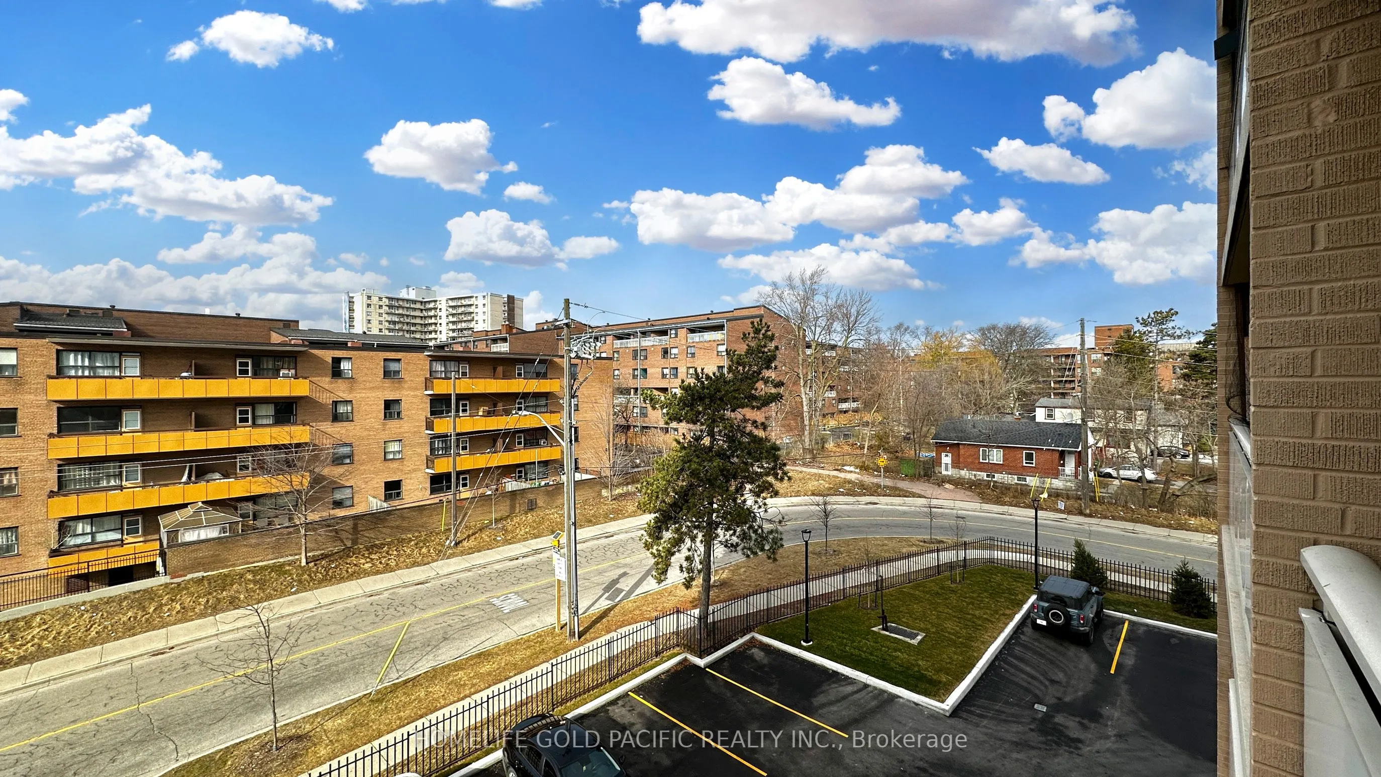 207 Galloway Road #403