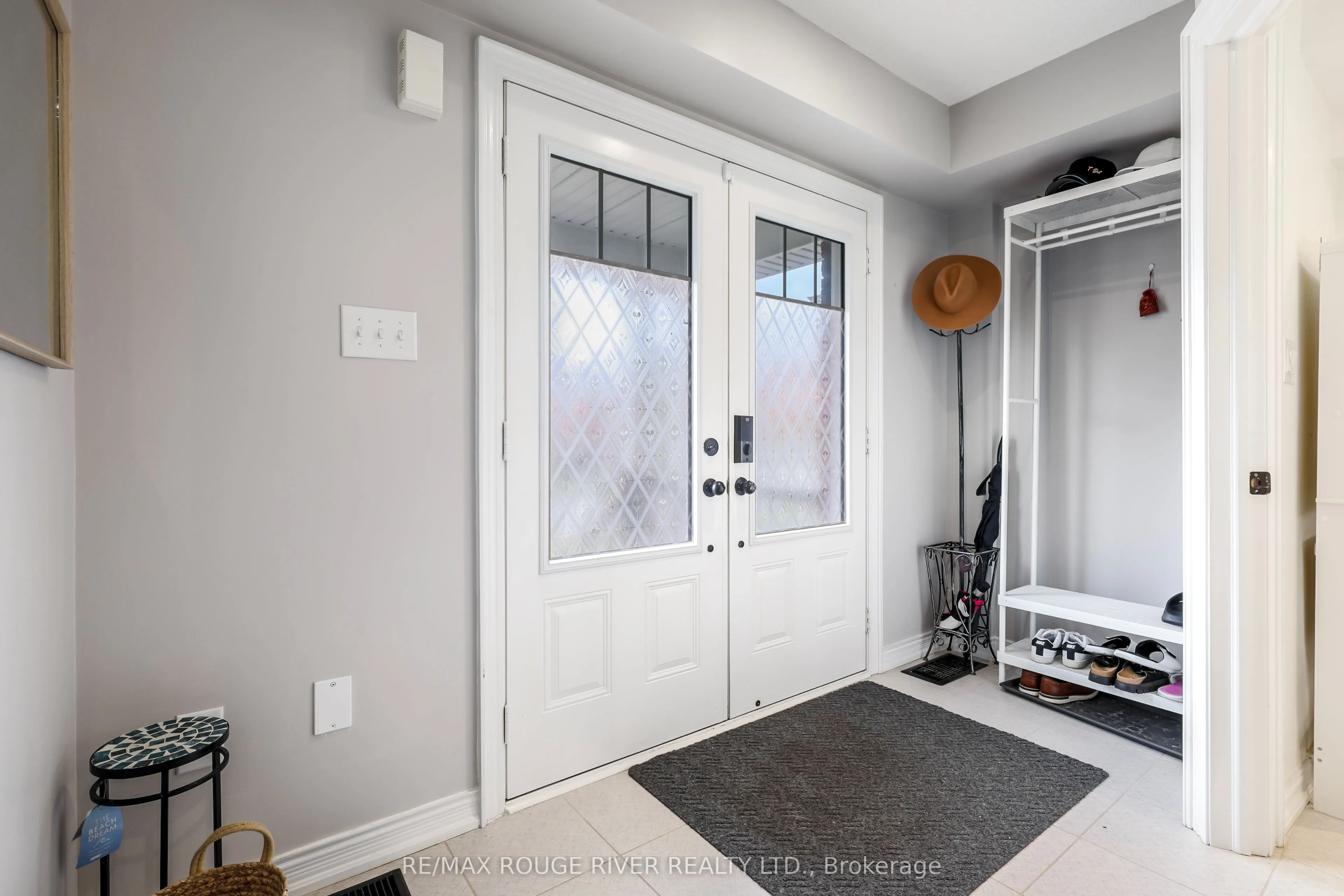 17 Devineridge Avenue