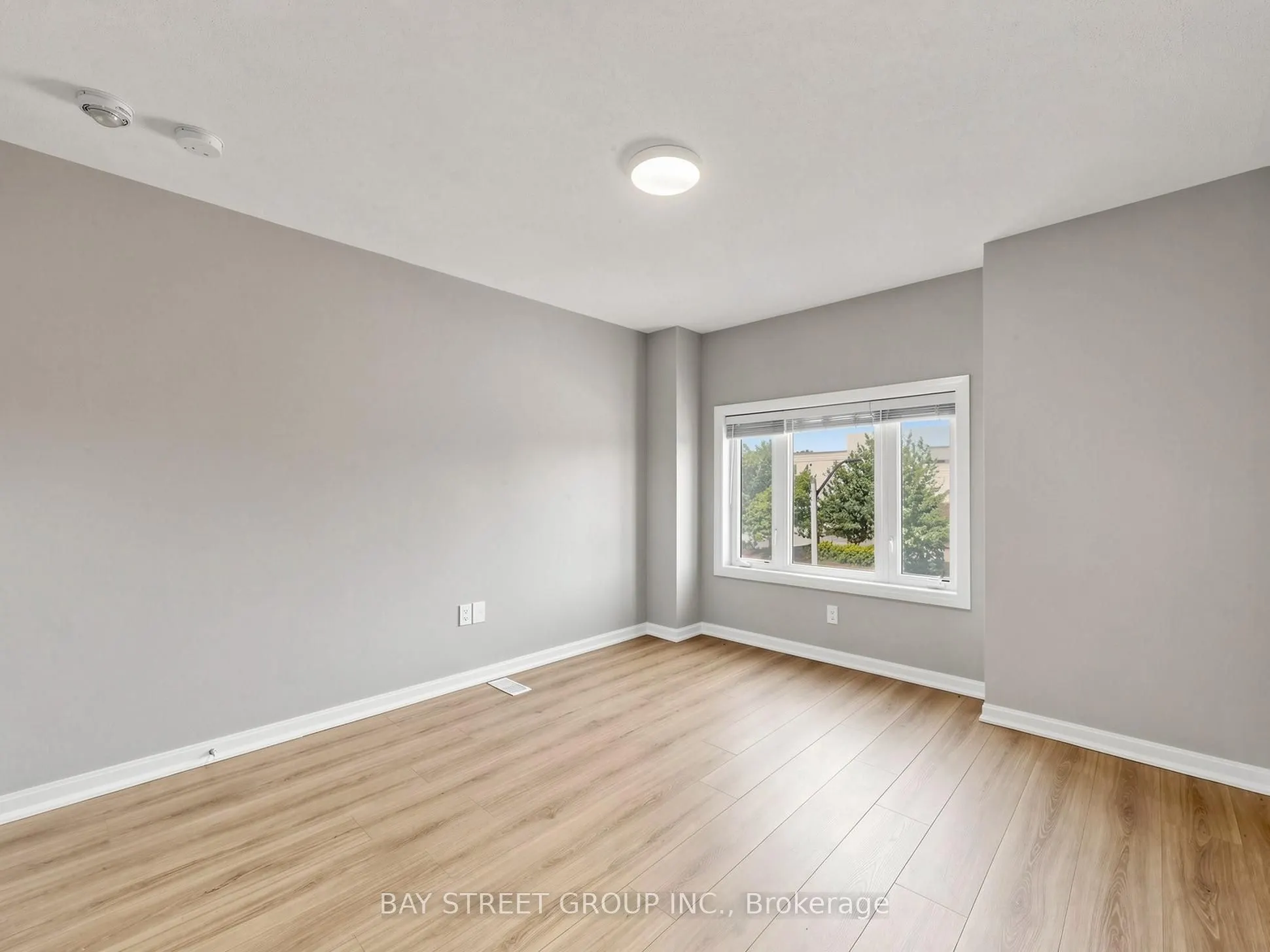 2 Longshore Way