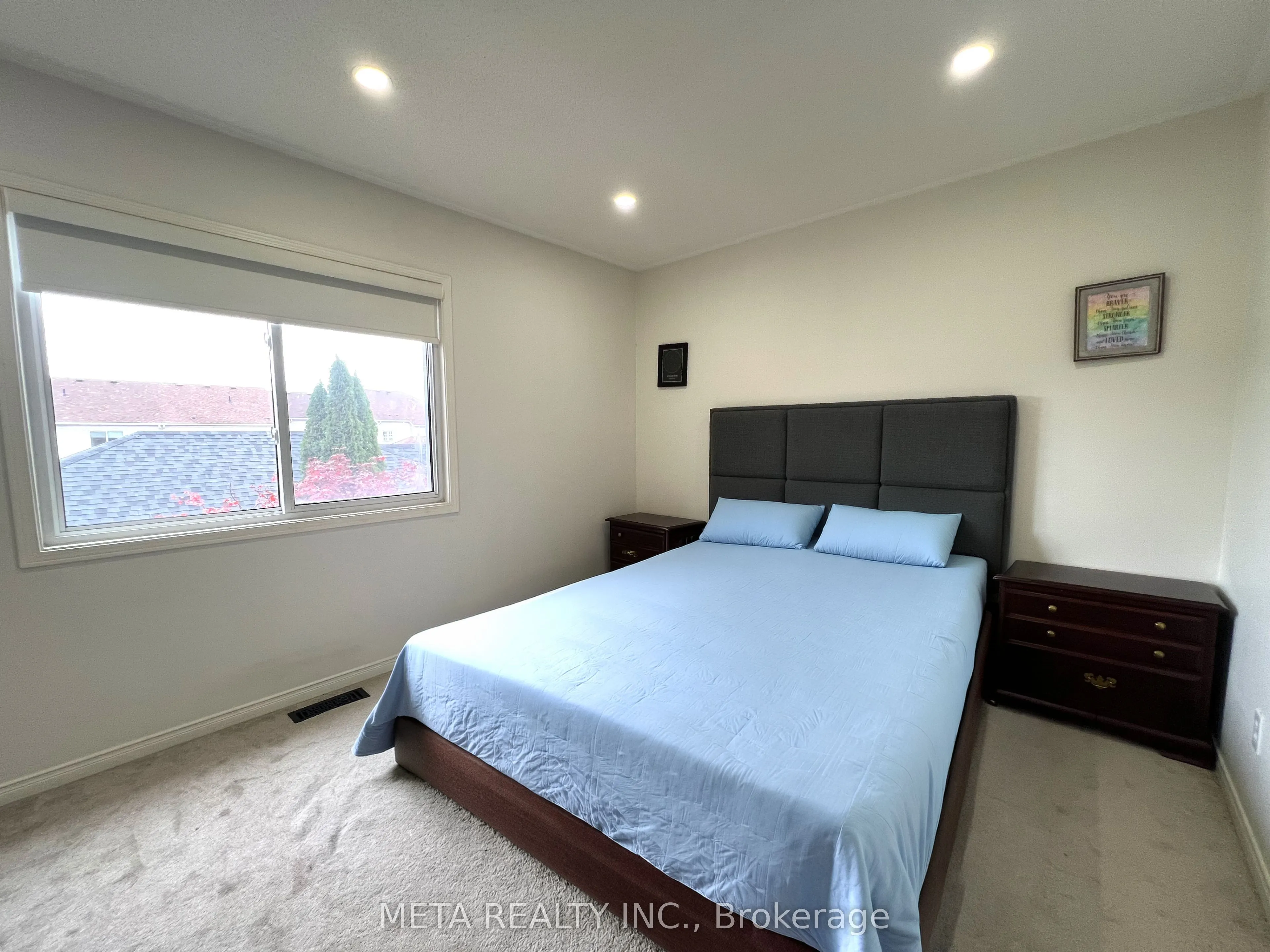 39 Bayside Gate #22