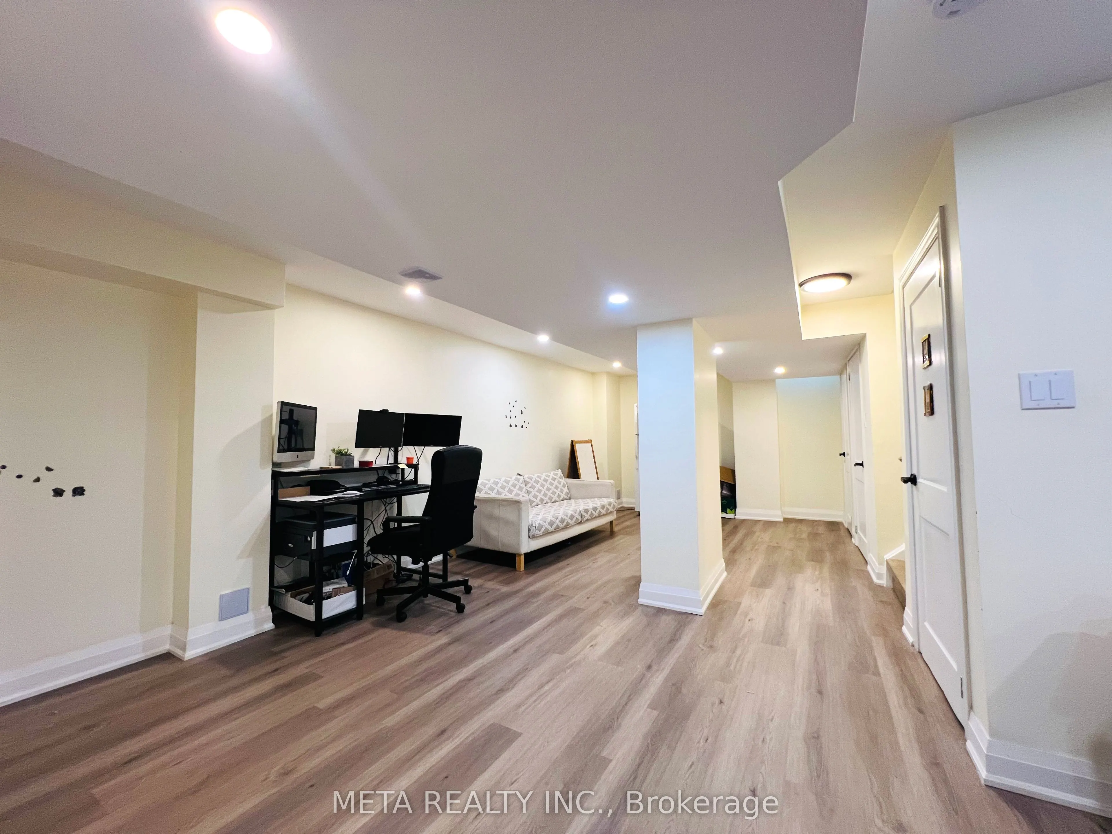 39 Bayside Gate #22