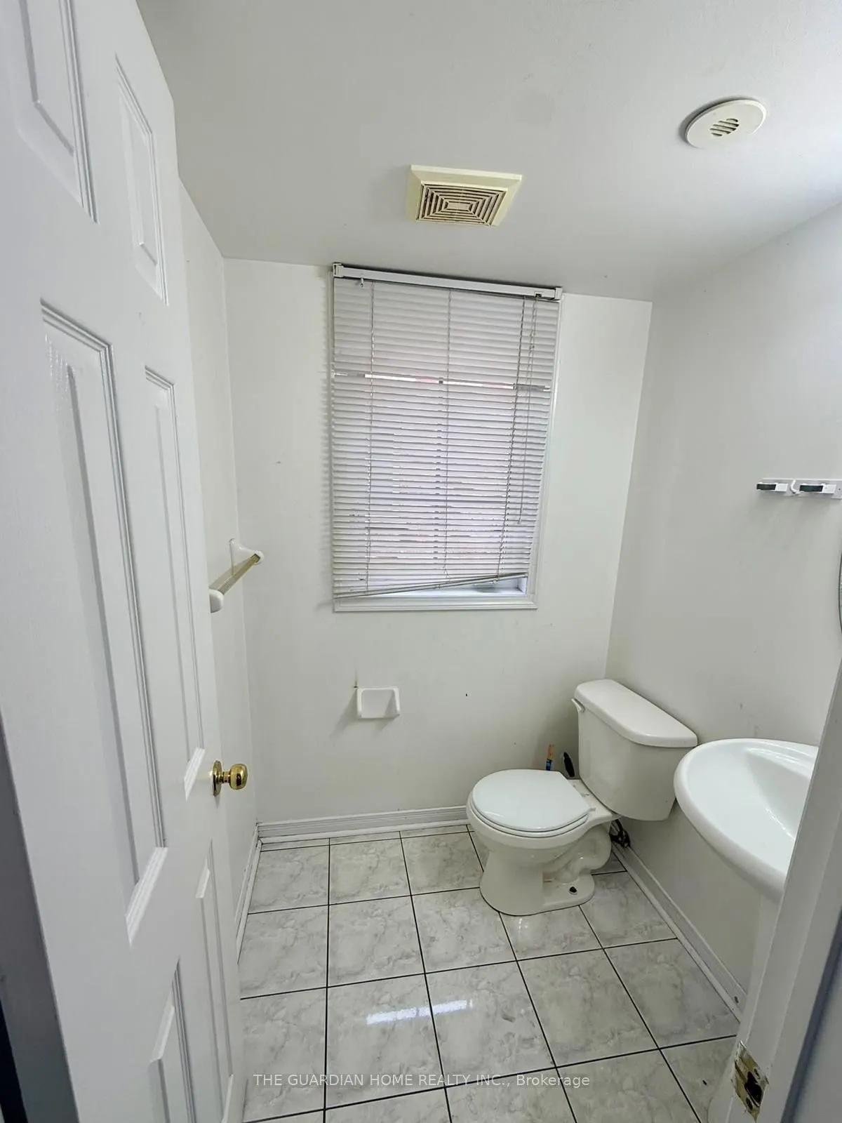2800 Eglinton Avenue E #1