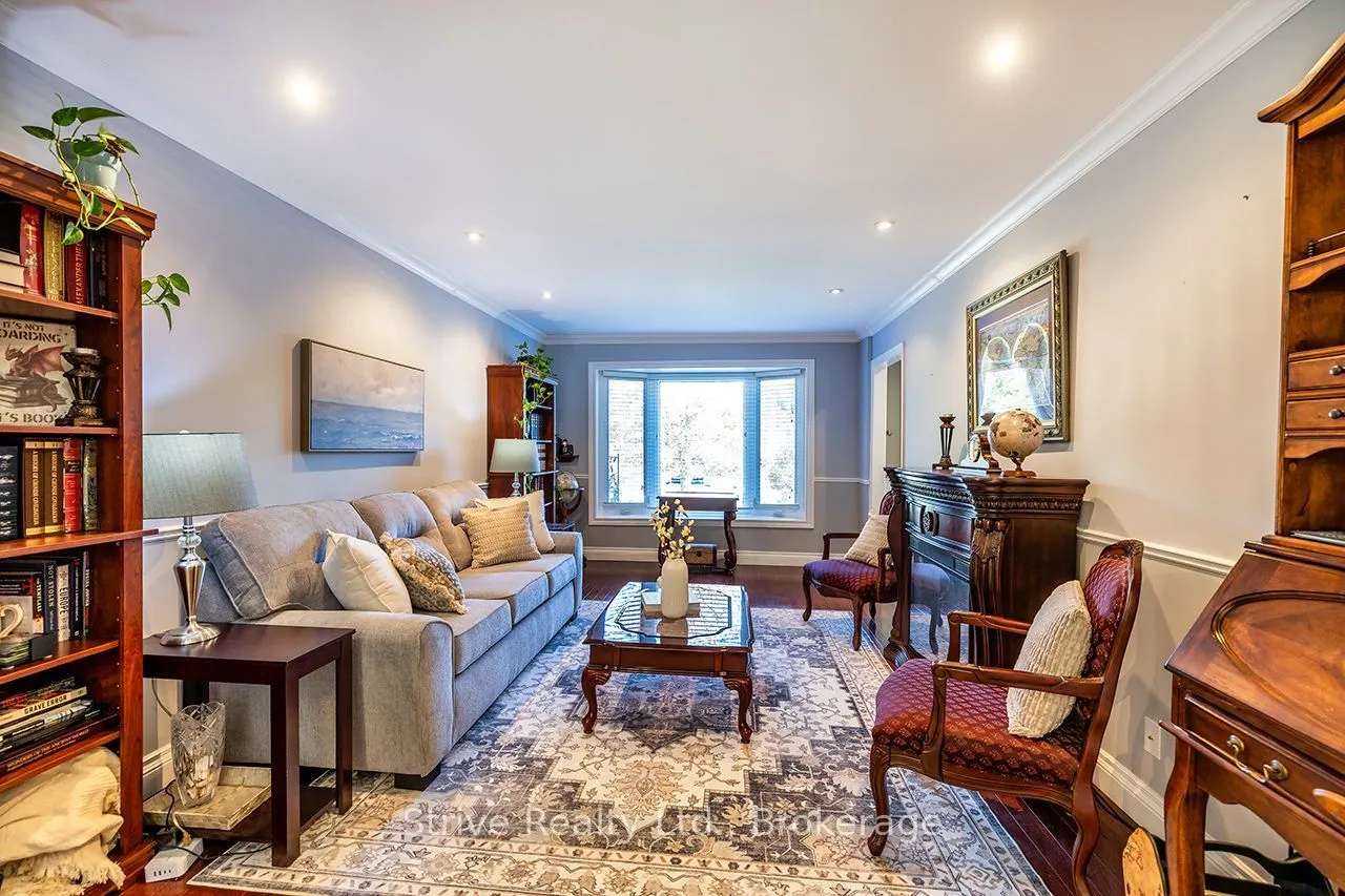 14 Christie Crescent
