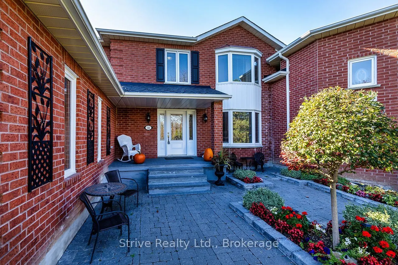 14 Christie Crescent