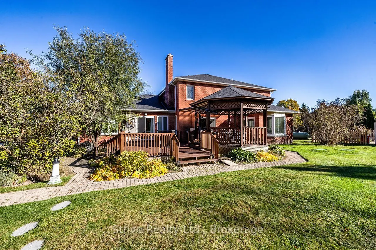 14 Christie Crescent