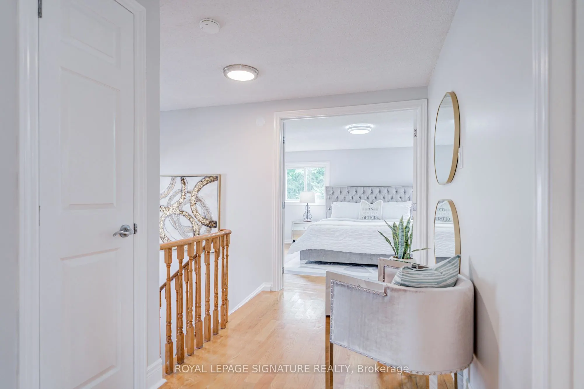 1132 Cedarcroft Crescent