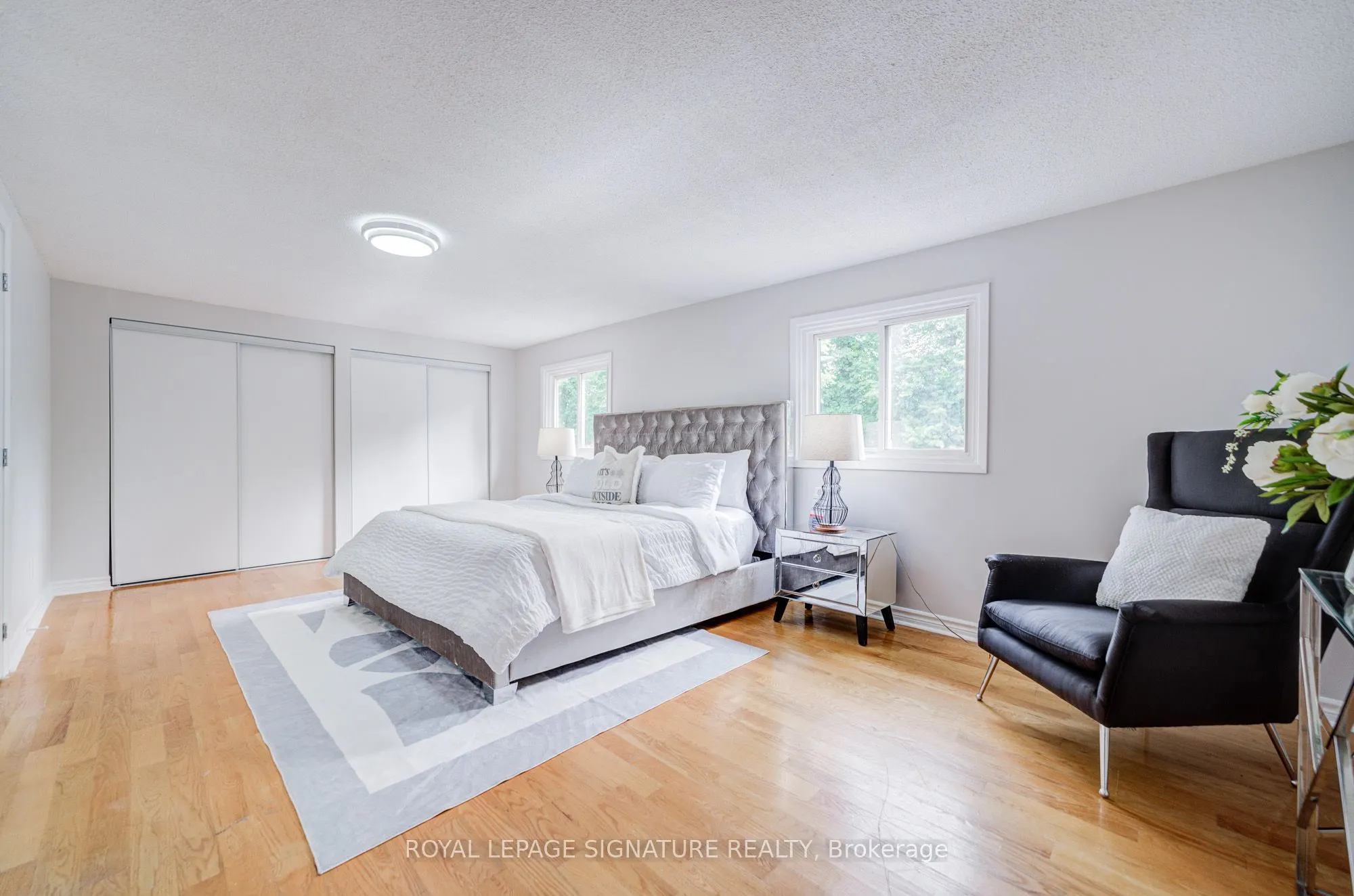 1132 Cedarcroft Crescent