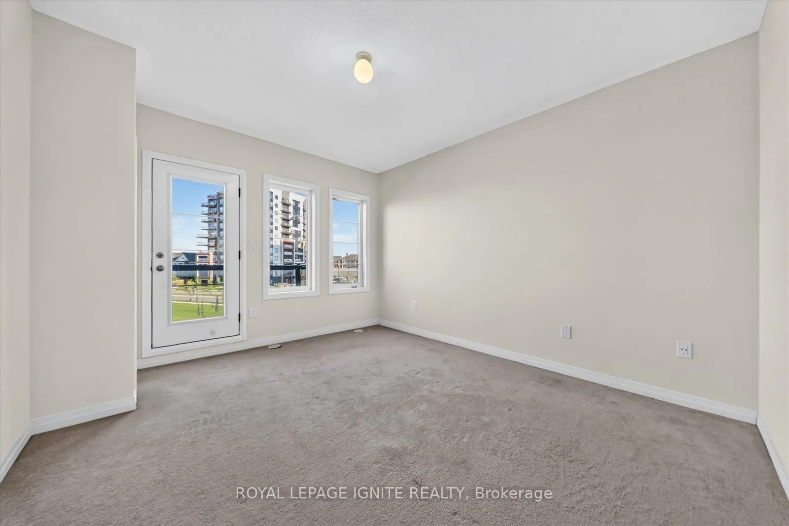 67 King George Way
