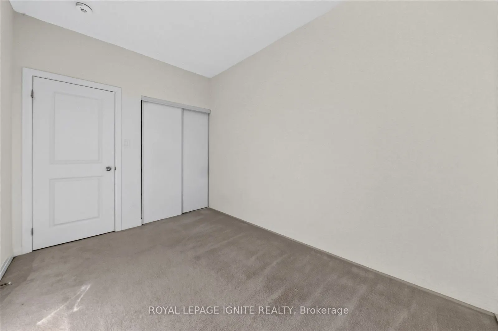 67 King George Way