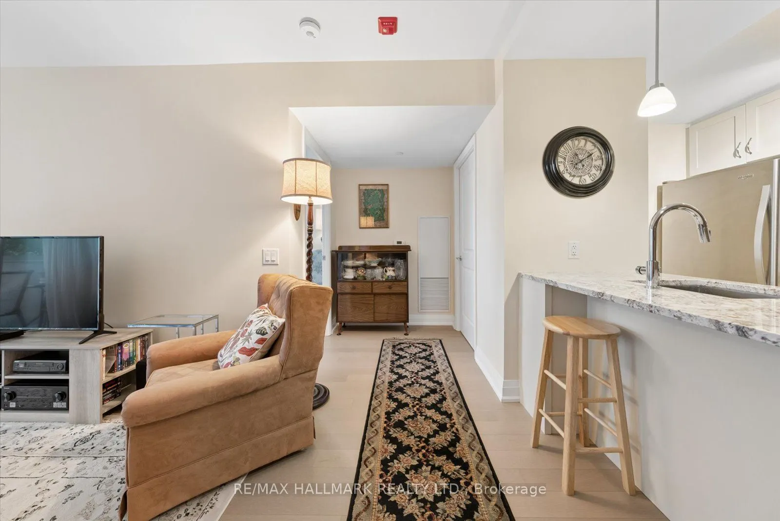 1400 Kingston Road #305