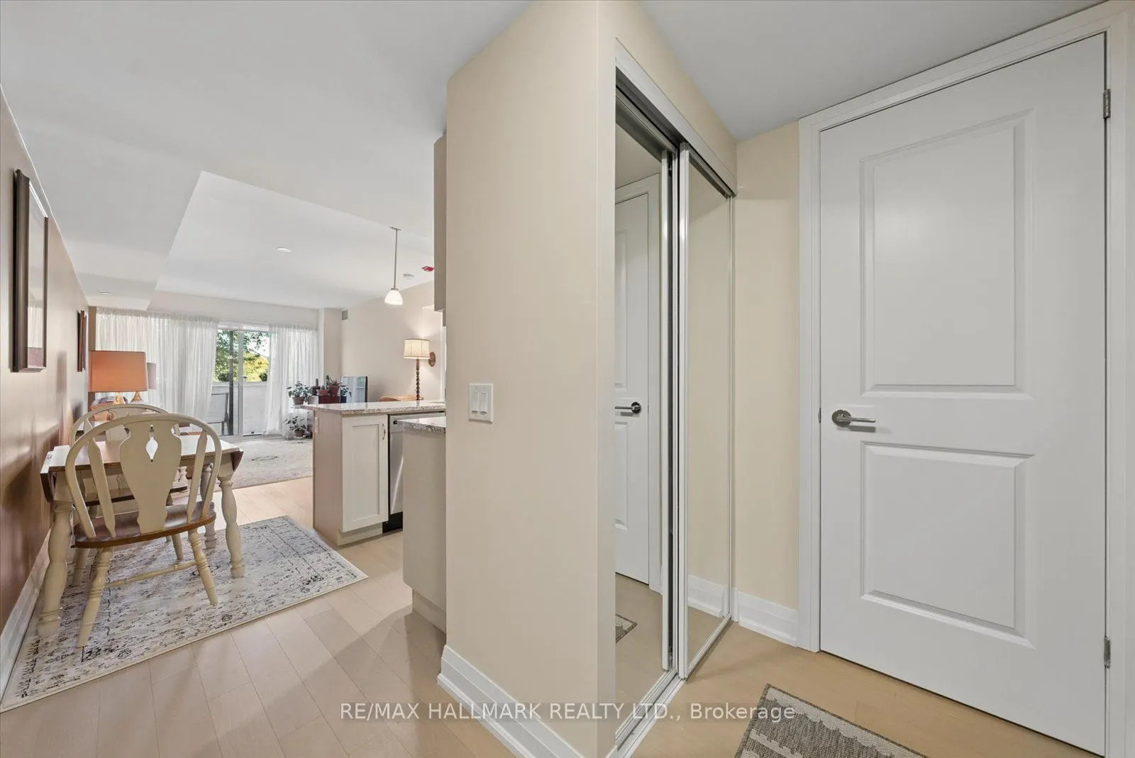 1400 Kingston Road #305
