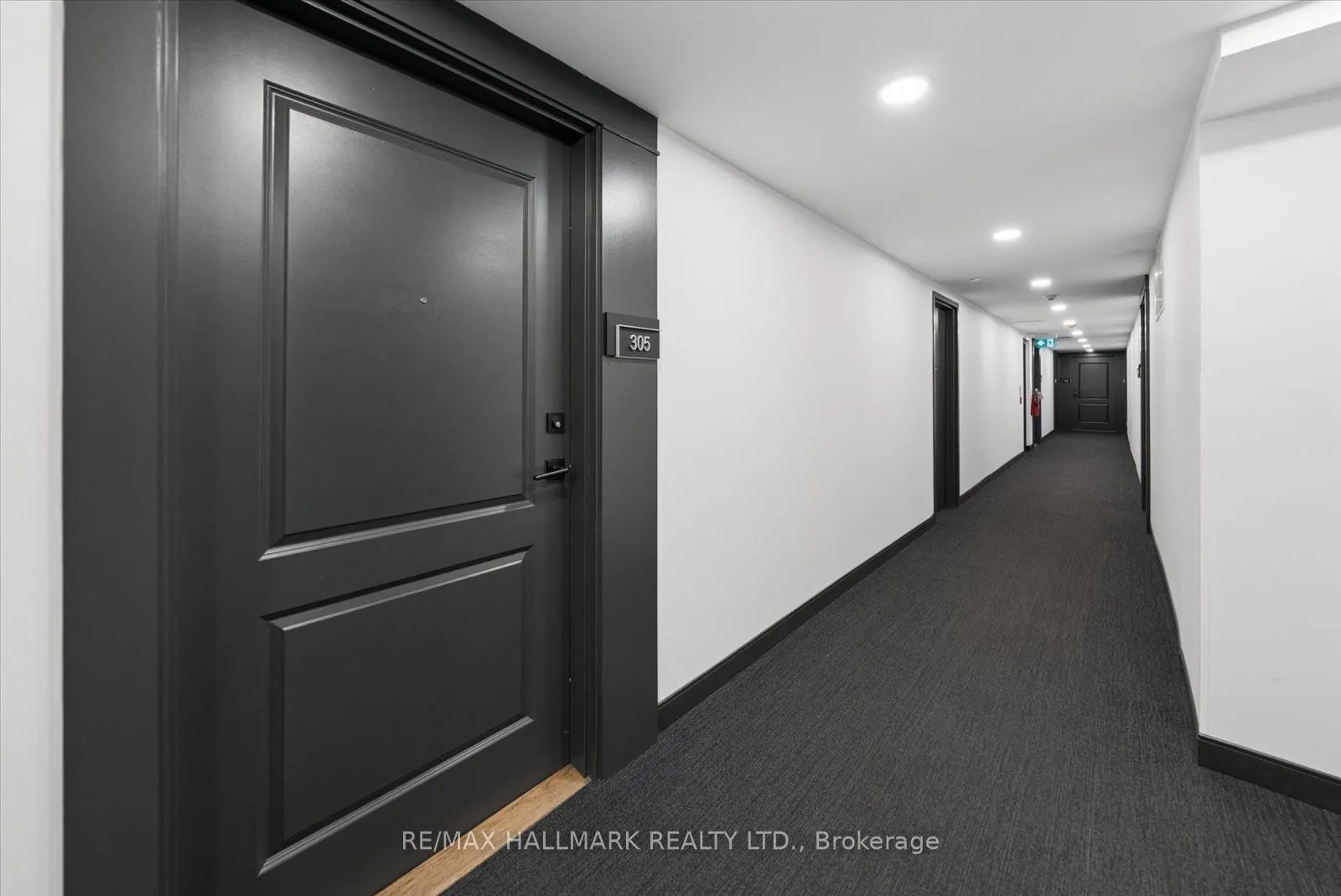 1400 Kingston Road #305