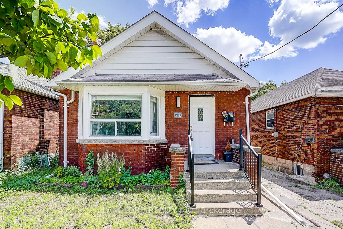 79 O'Connor Drive #Lower