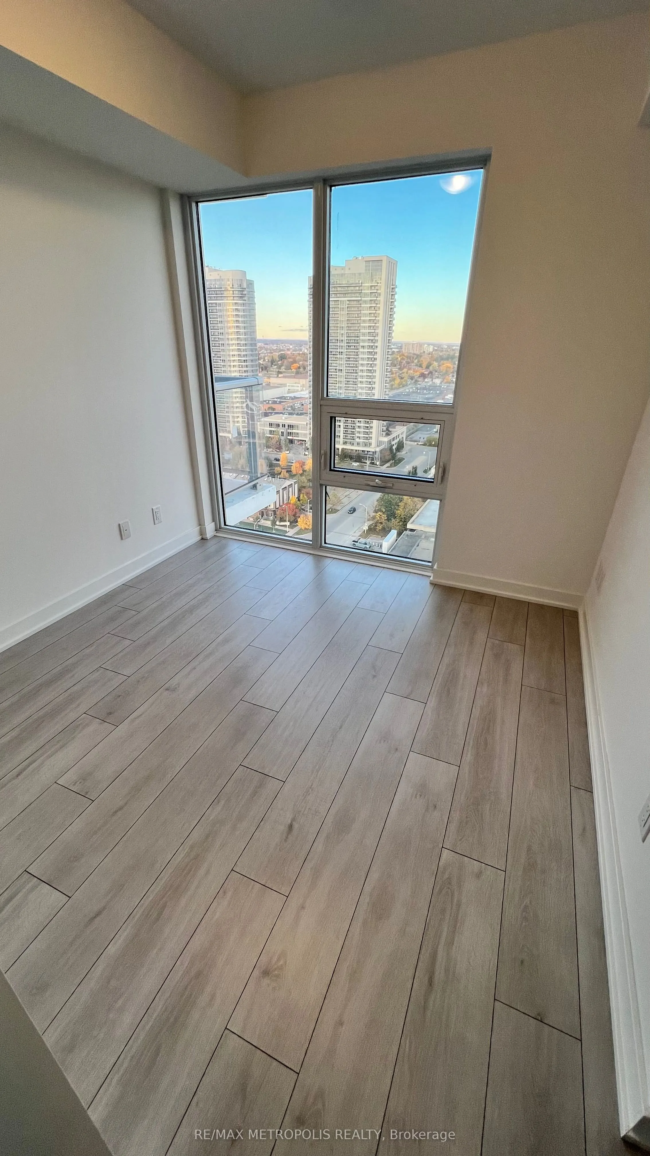 2033 Kennedy Road #2109