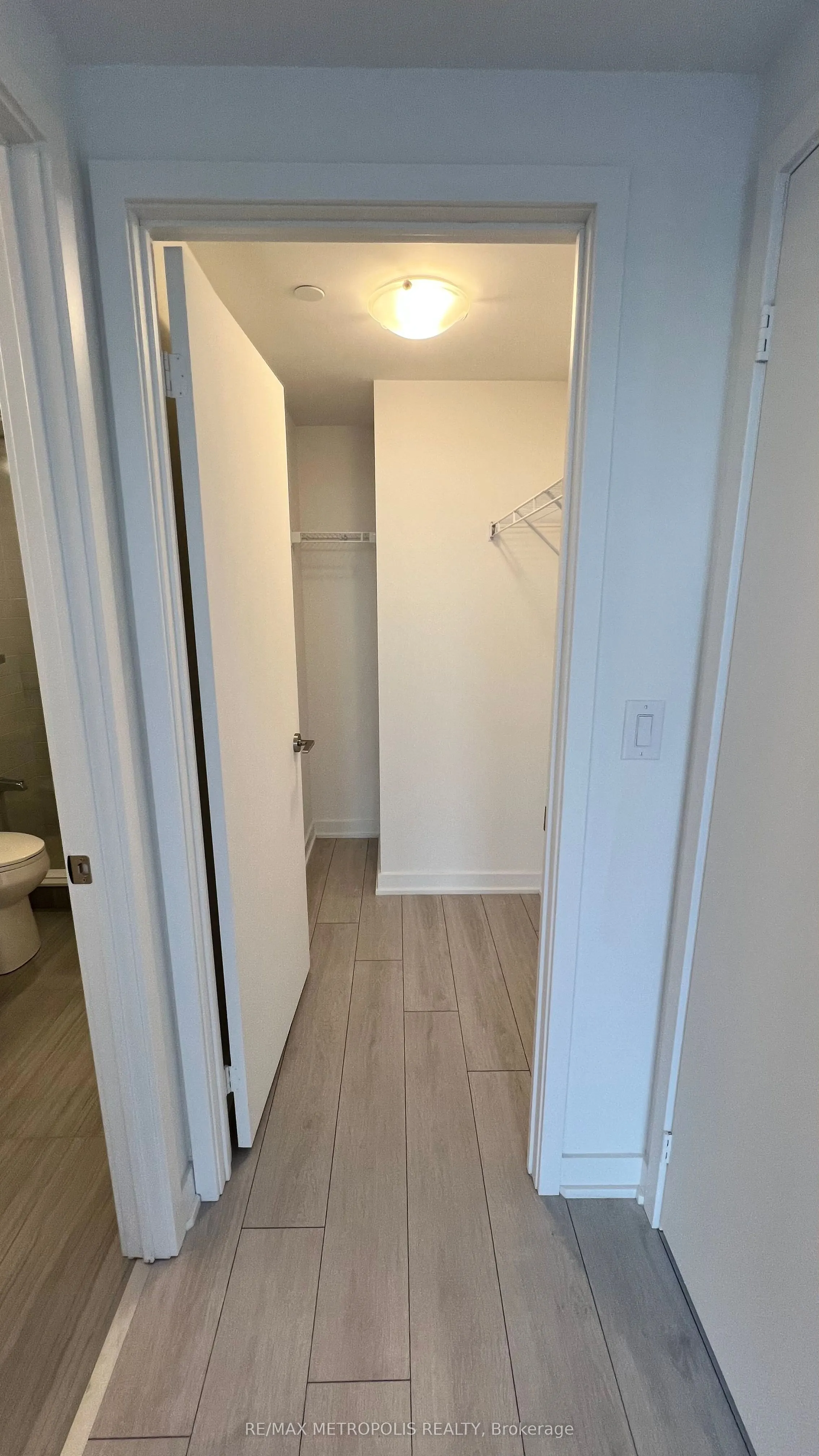 2033 Kennedy Road #2109