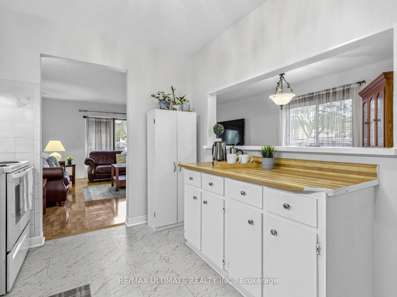 375 Calvert Court