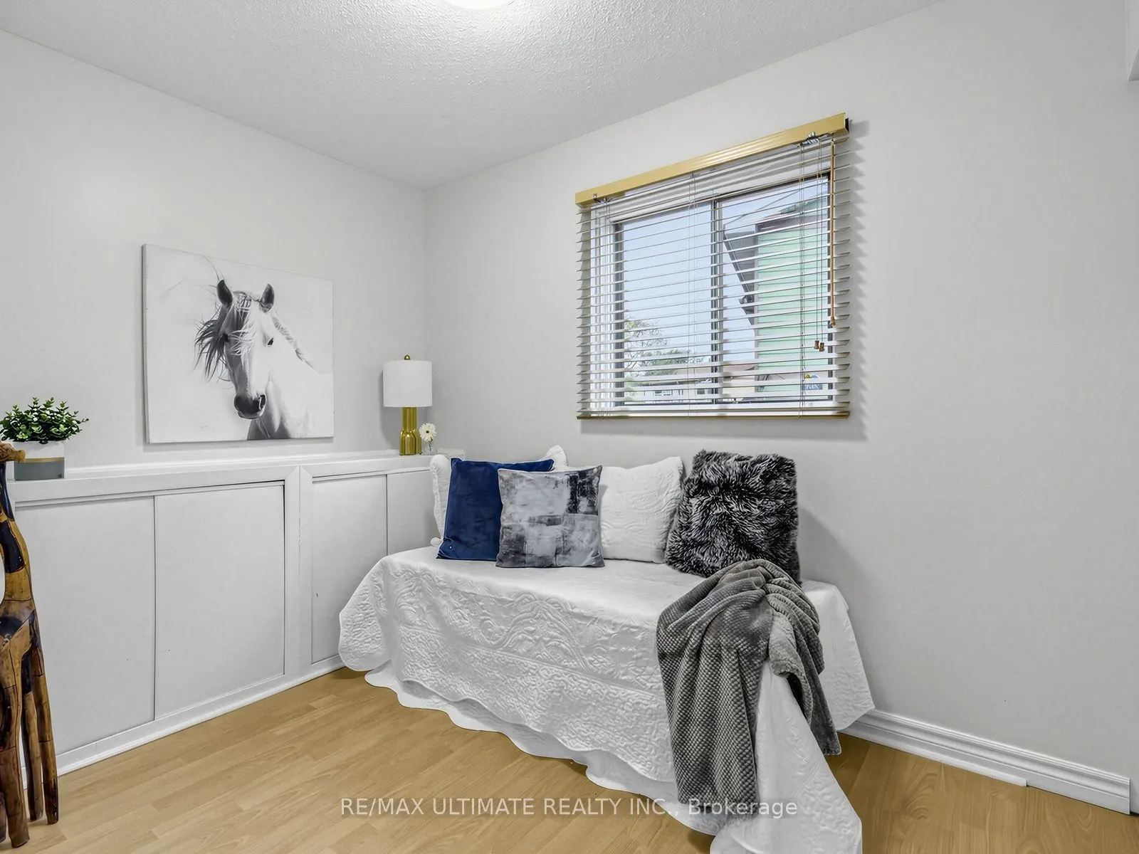 375 Calvert Court