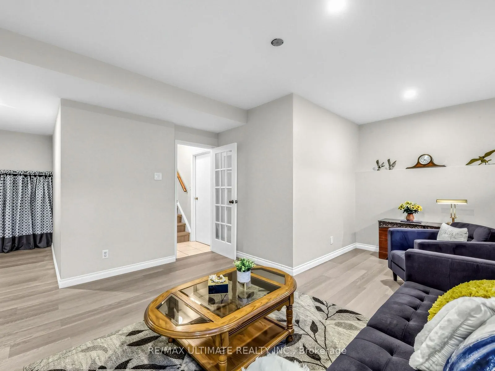 375 Calvert Court