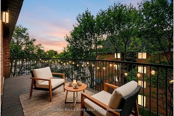 337 Simcoe Street #401