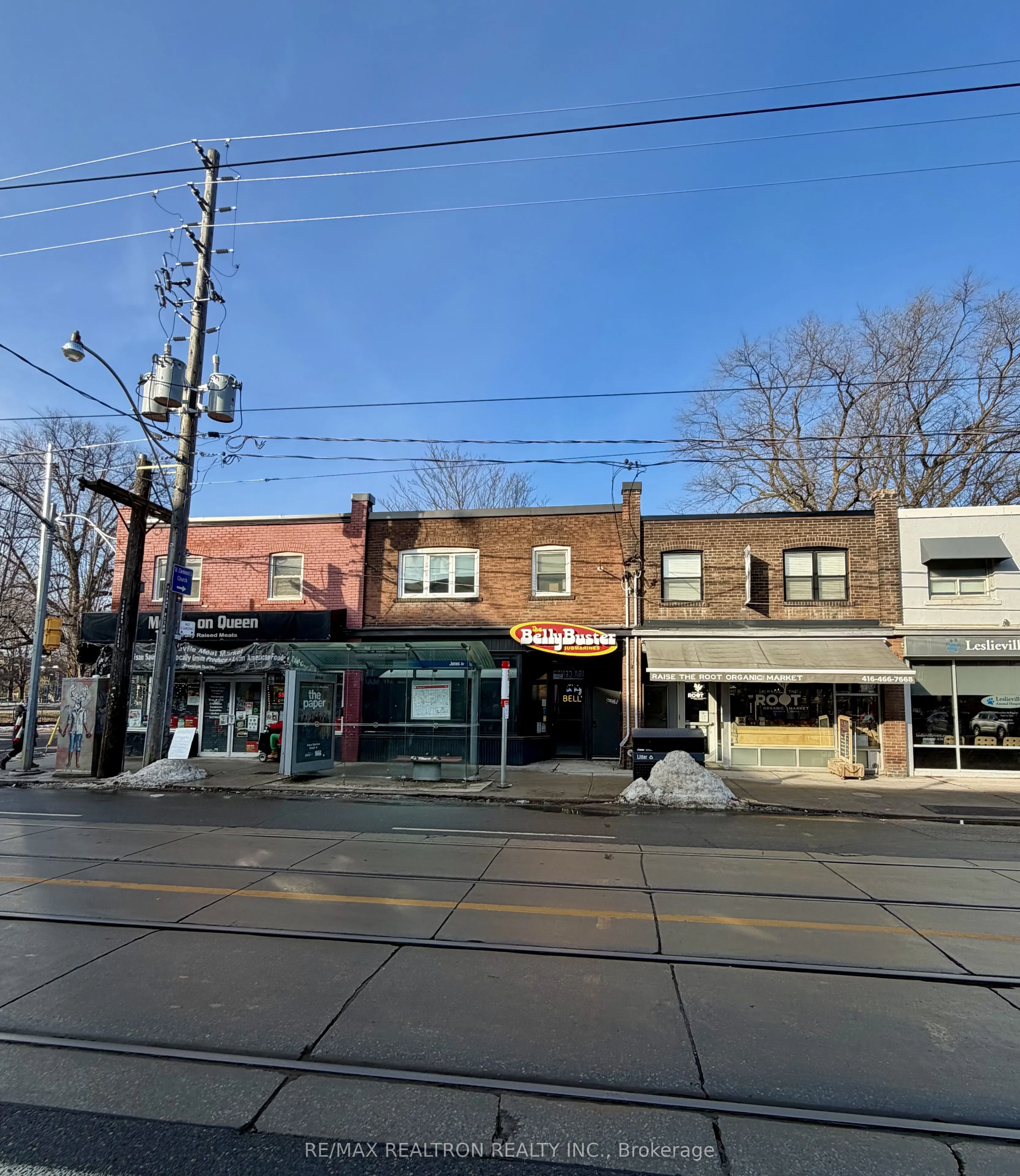 1162 Queen Street E