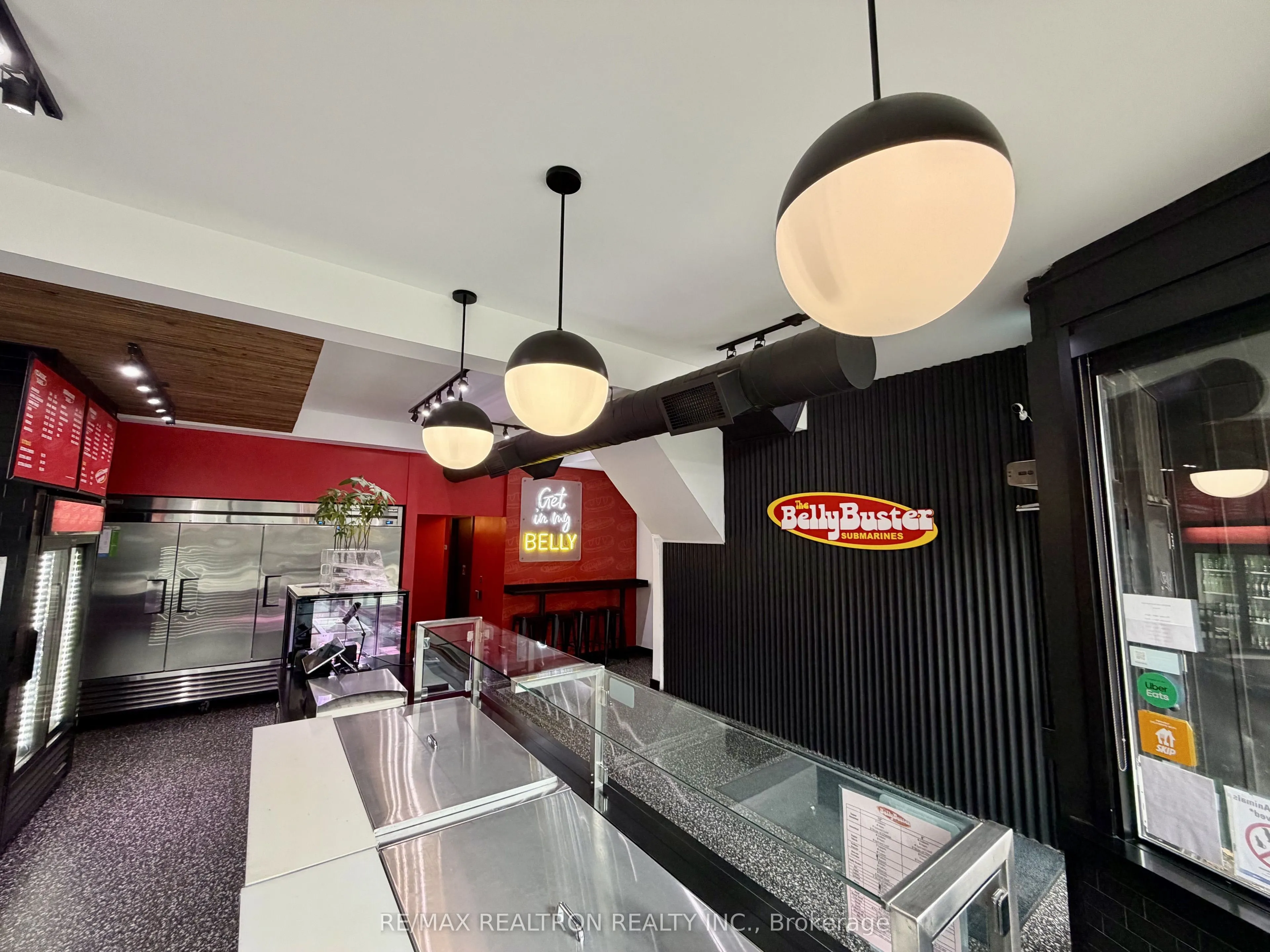1162 Queen Street E