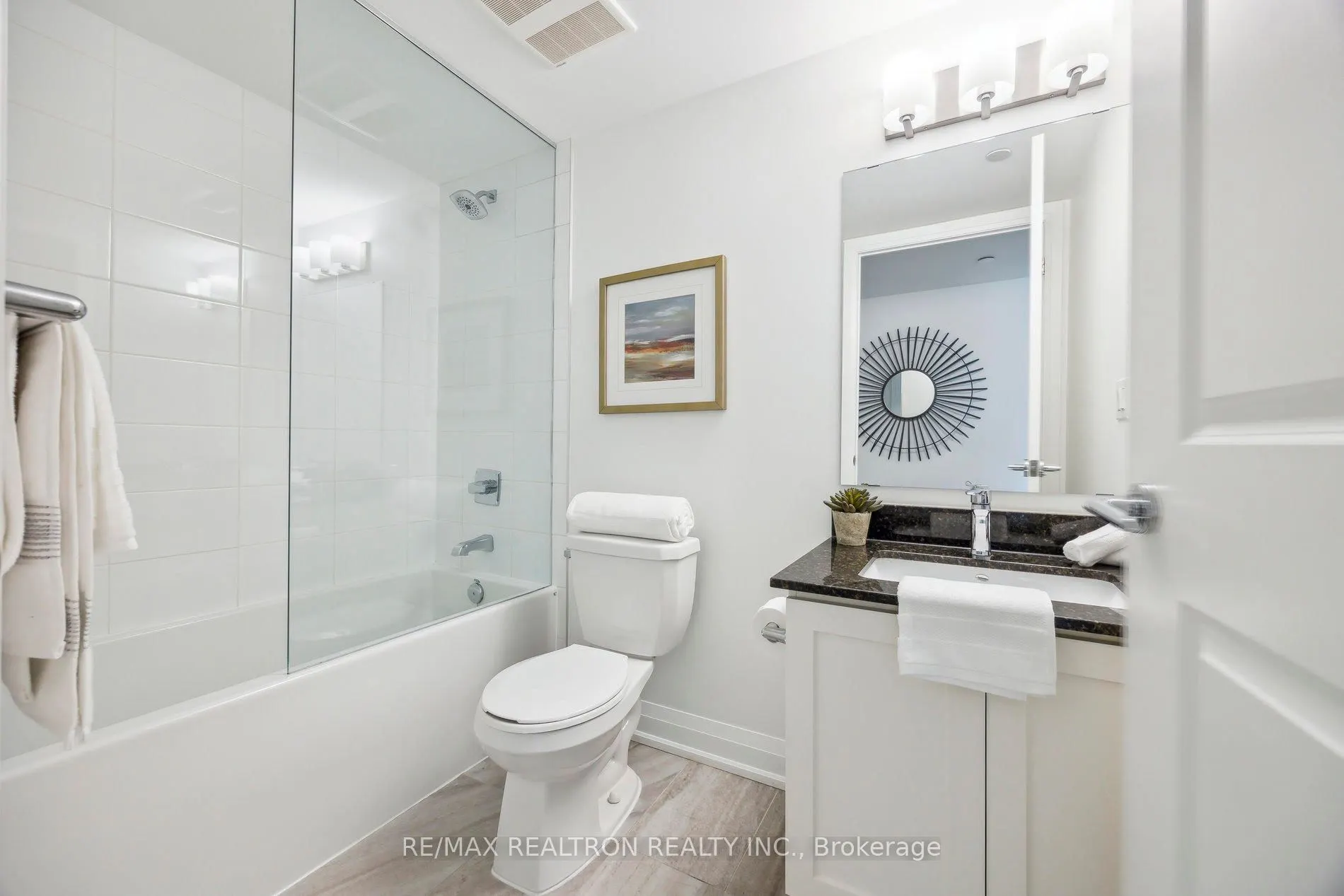 1400 Kingston Road #307