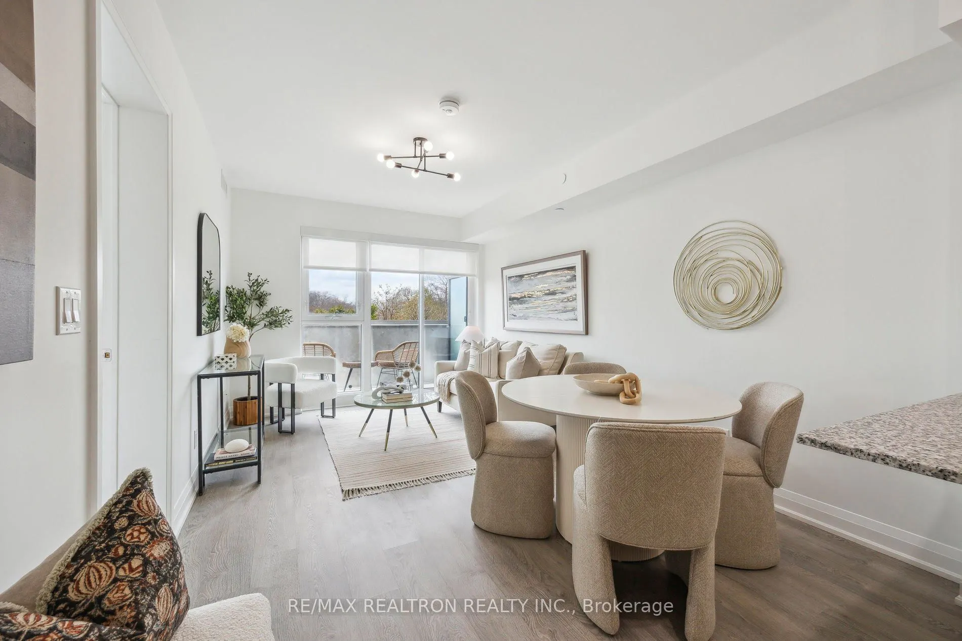 1400 Kingston Road #307