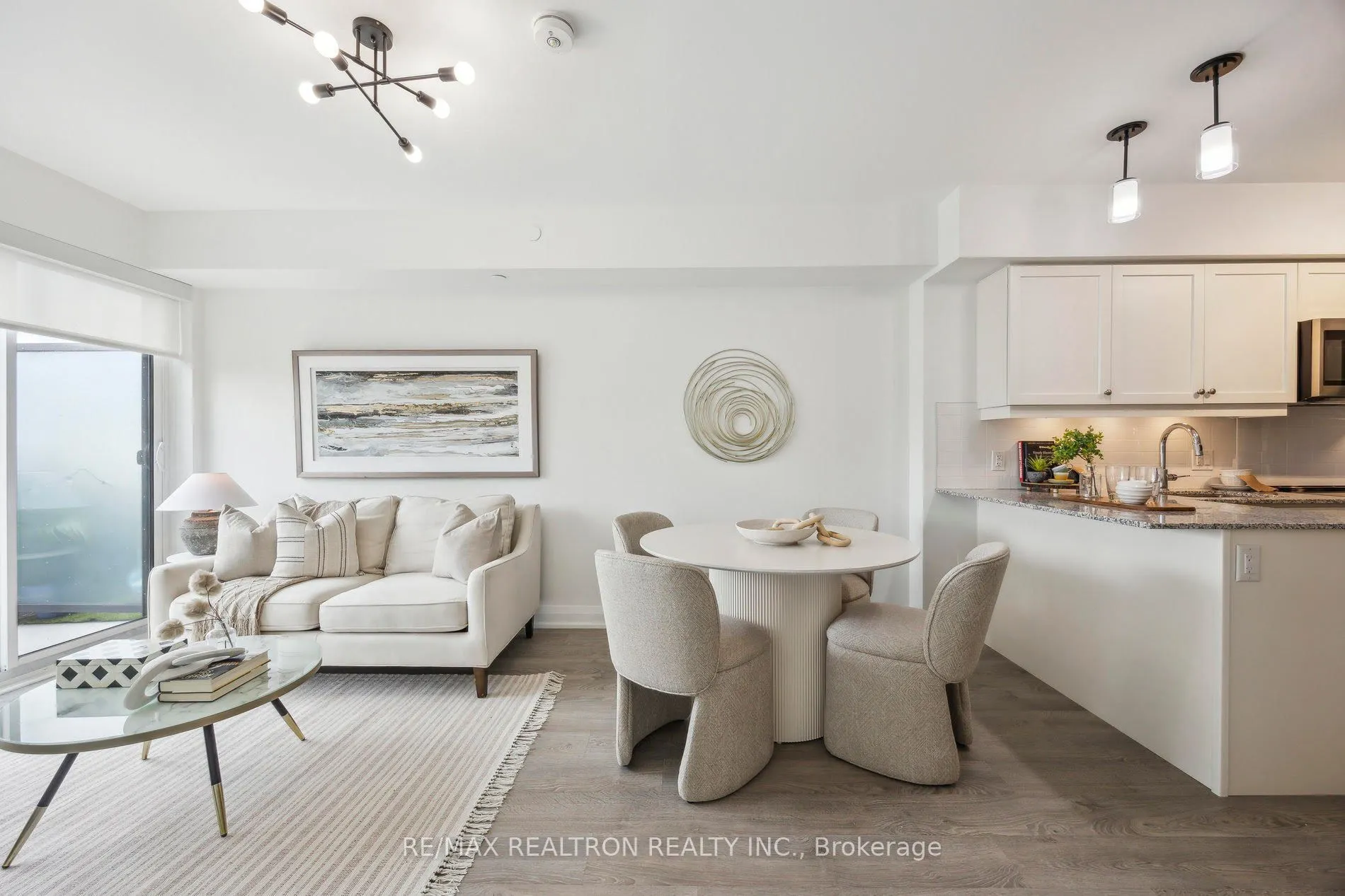 1400 Kingston Road #307