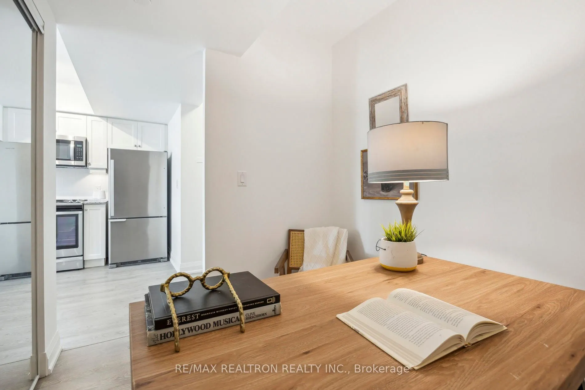 1400 Kingston Road #307
