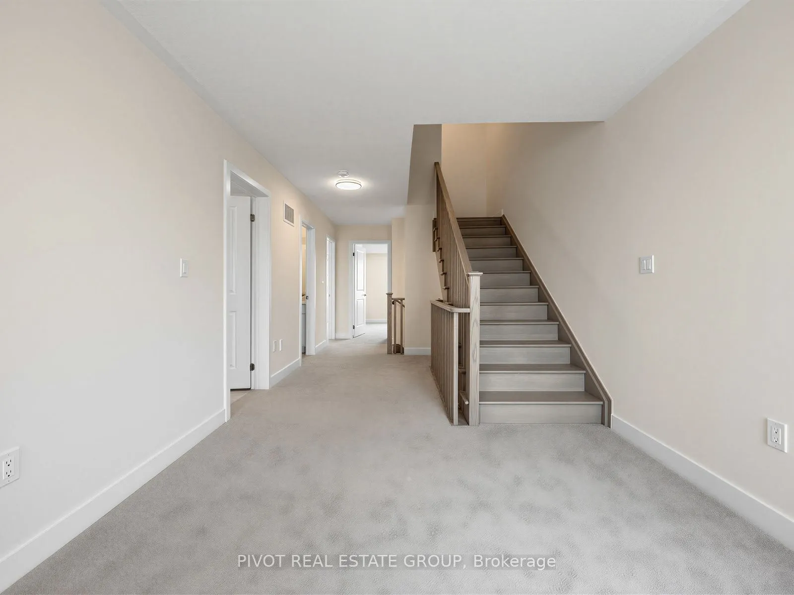25 Lively Way